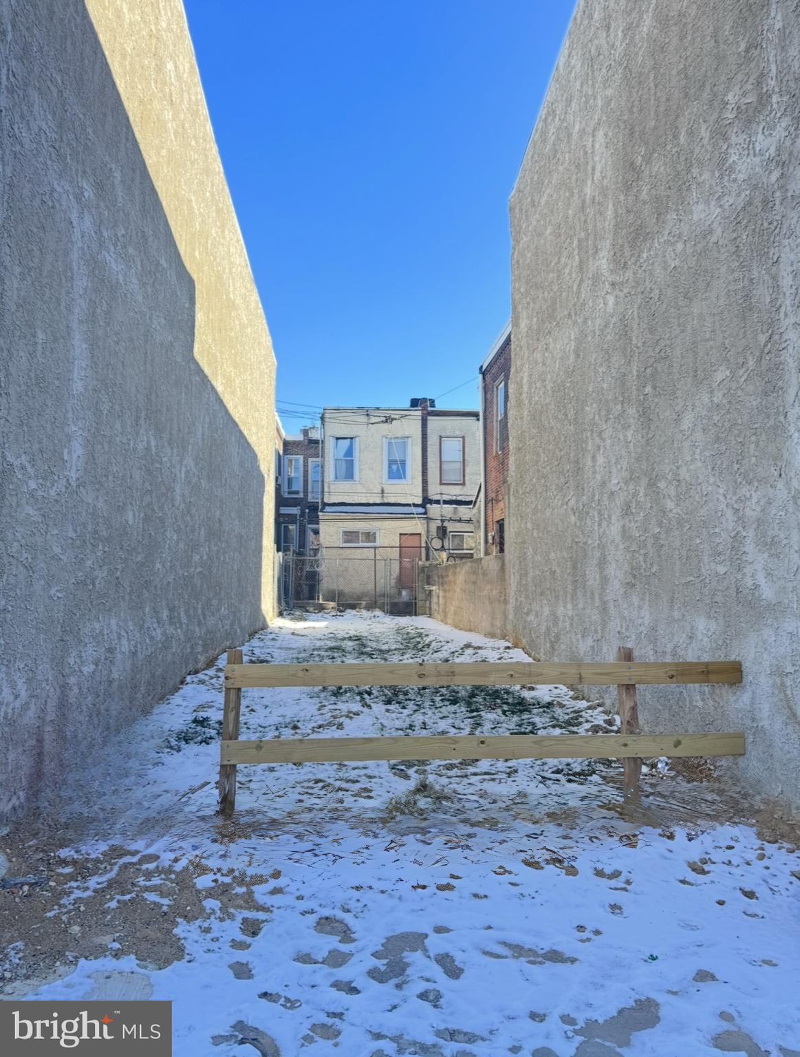 BREWERYTOWN - Land