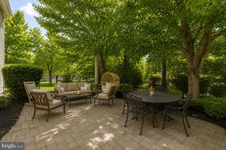 NEW HAVEN - Residential