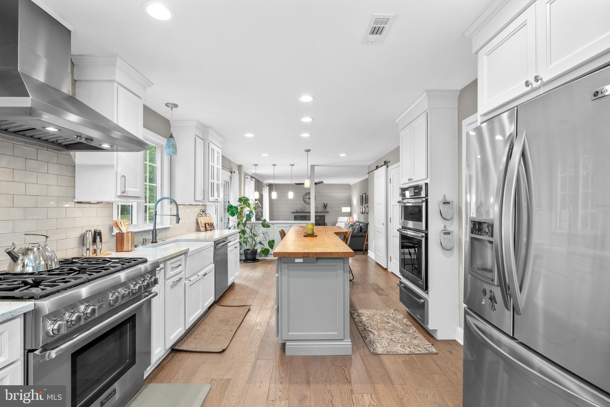 NEW HAVEN - Residential