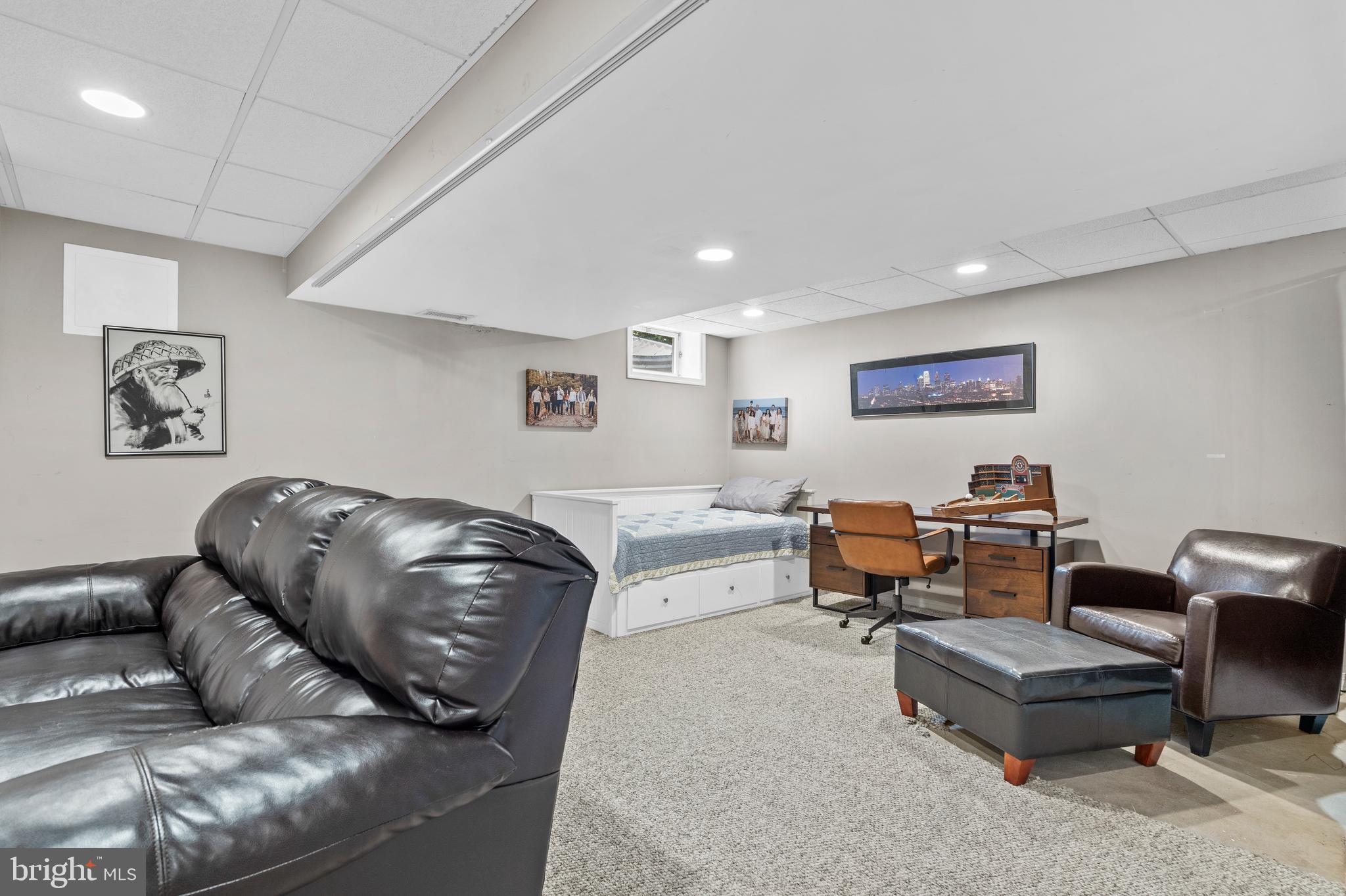 NEW HAVEN - Residential