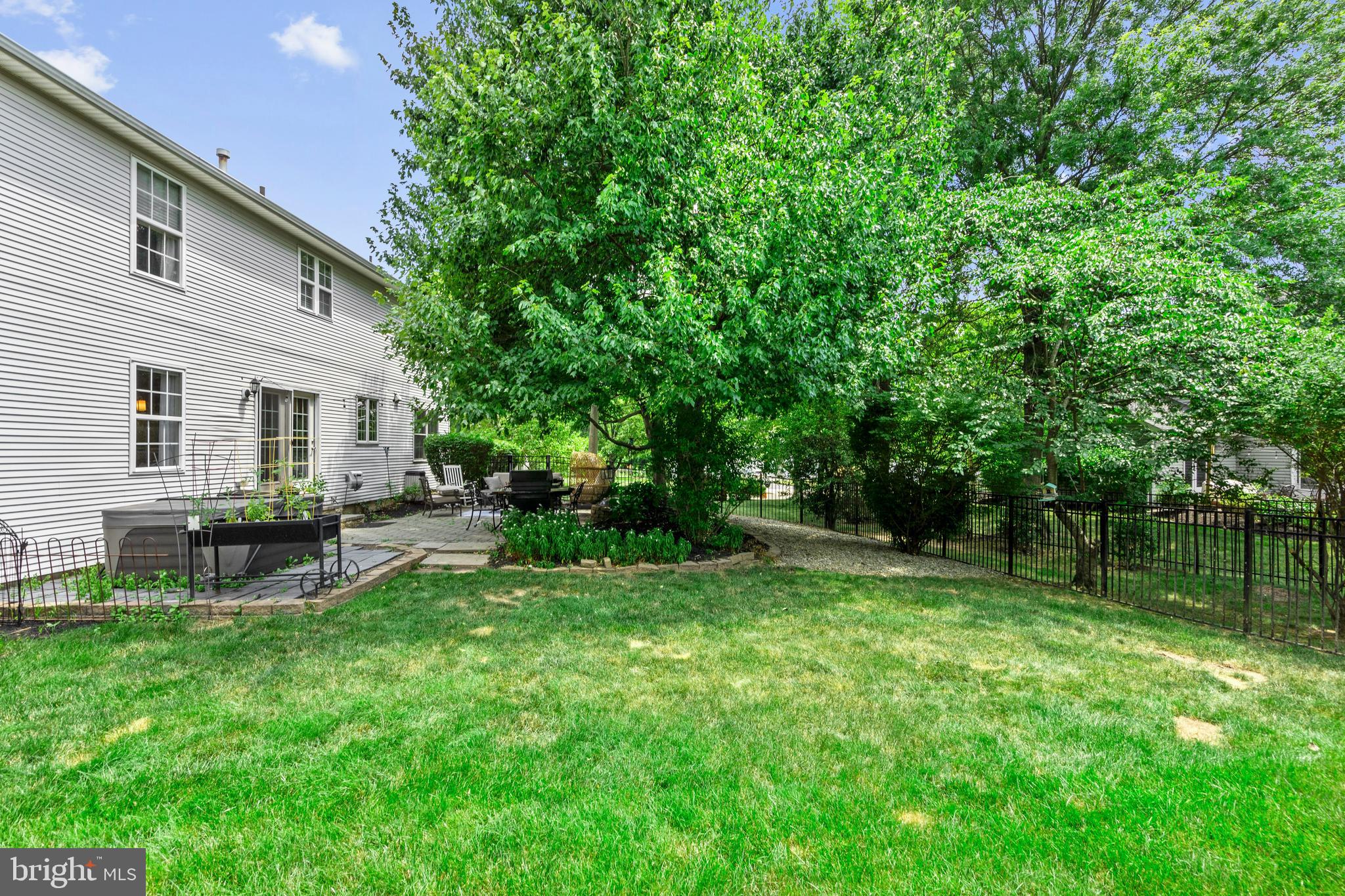 NEW HAVEN - Residential