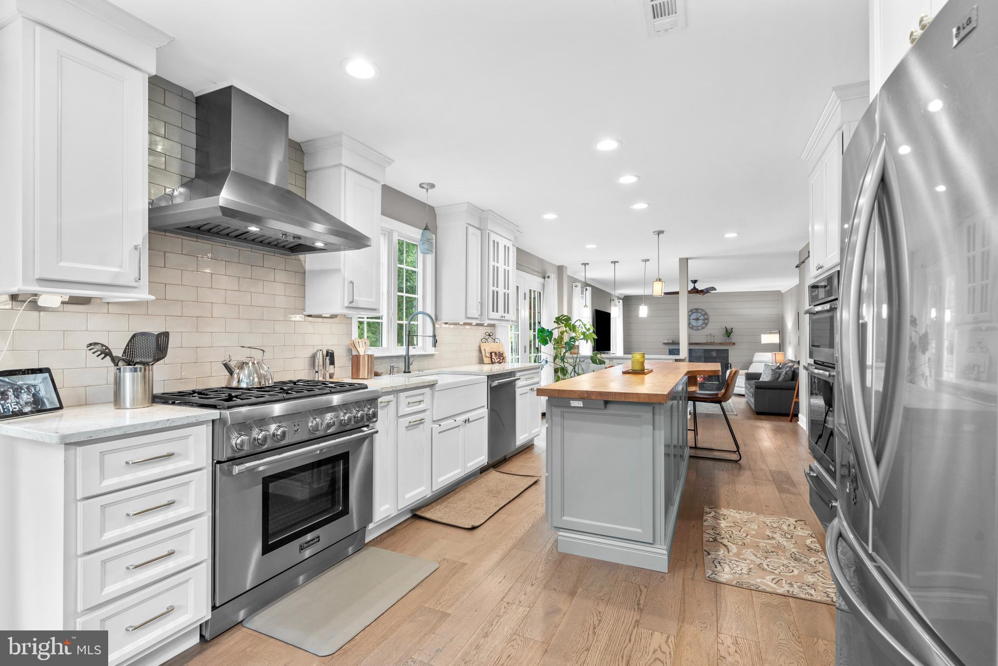 NEW HAVEN - Residential