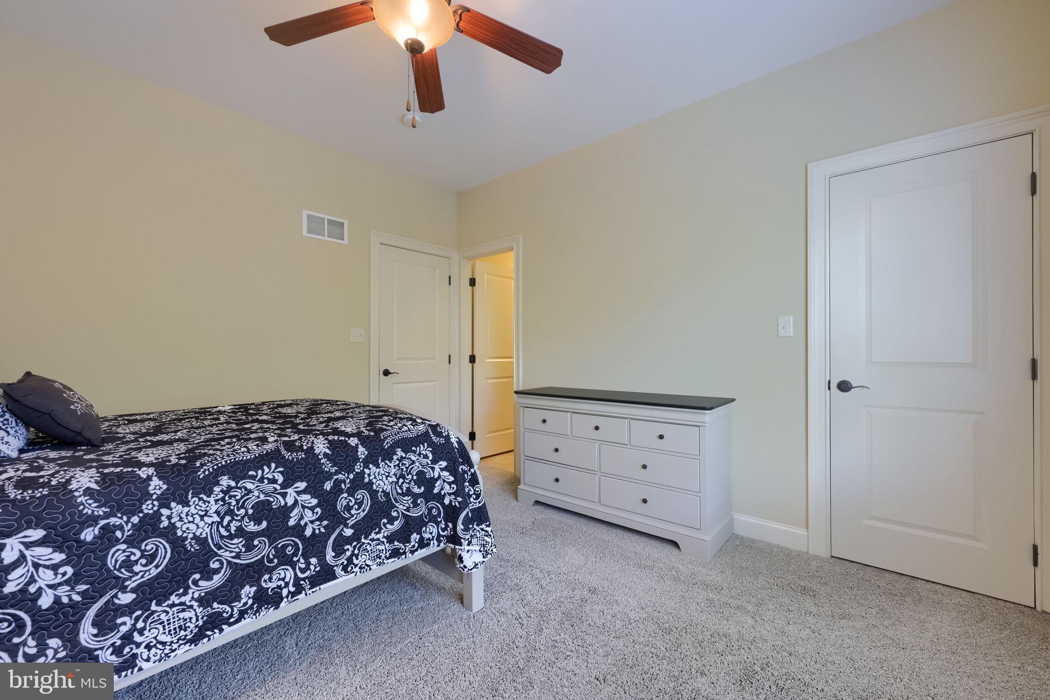 SPRING HAVEN - Residential