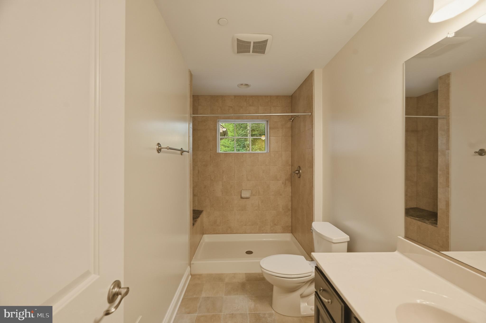 CHESTNUT GROVE FARM - Residential