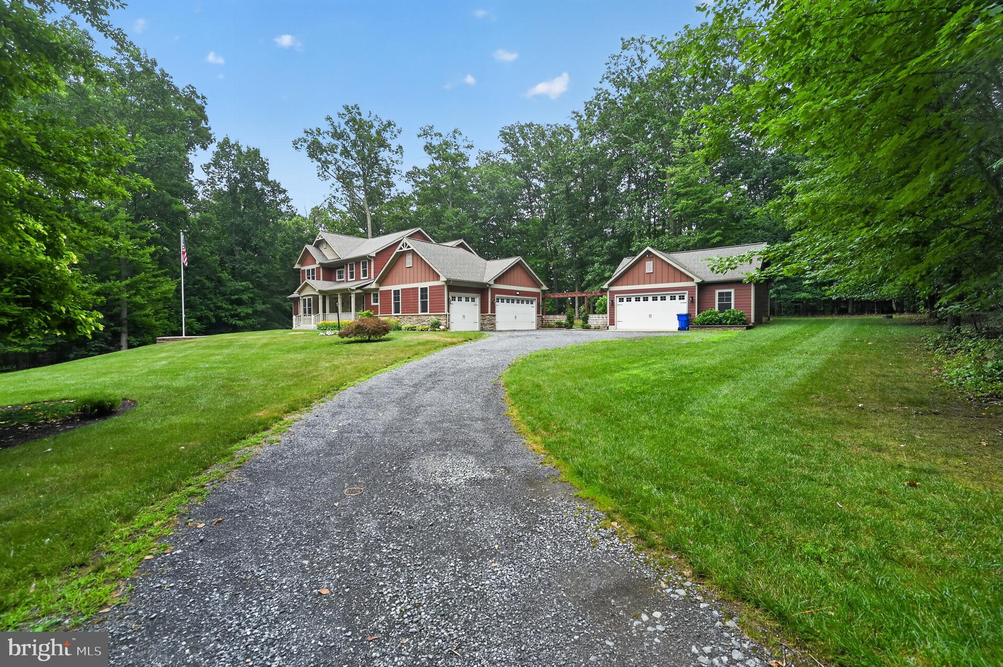 CHESTNUT GROVE FARM - Residential
