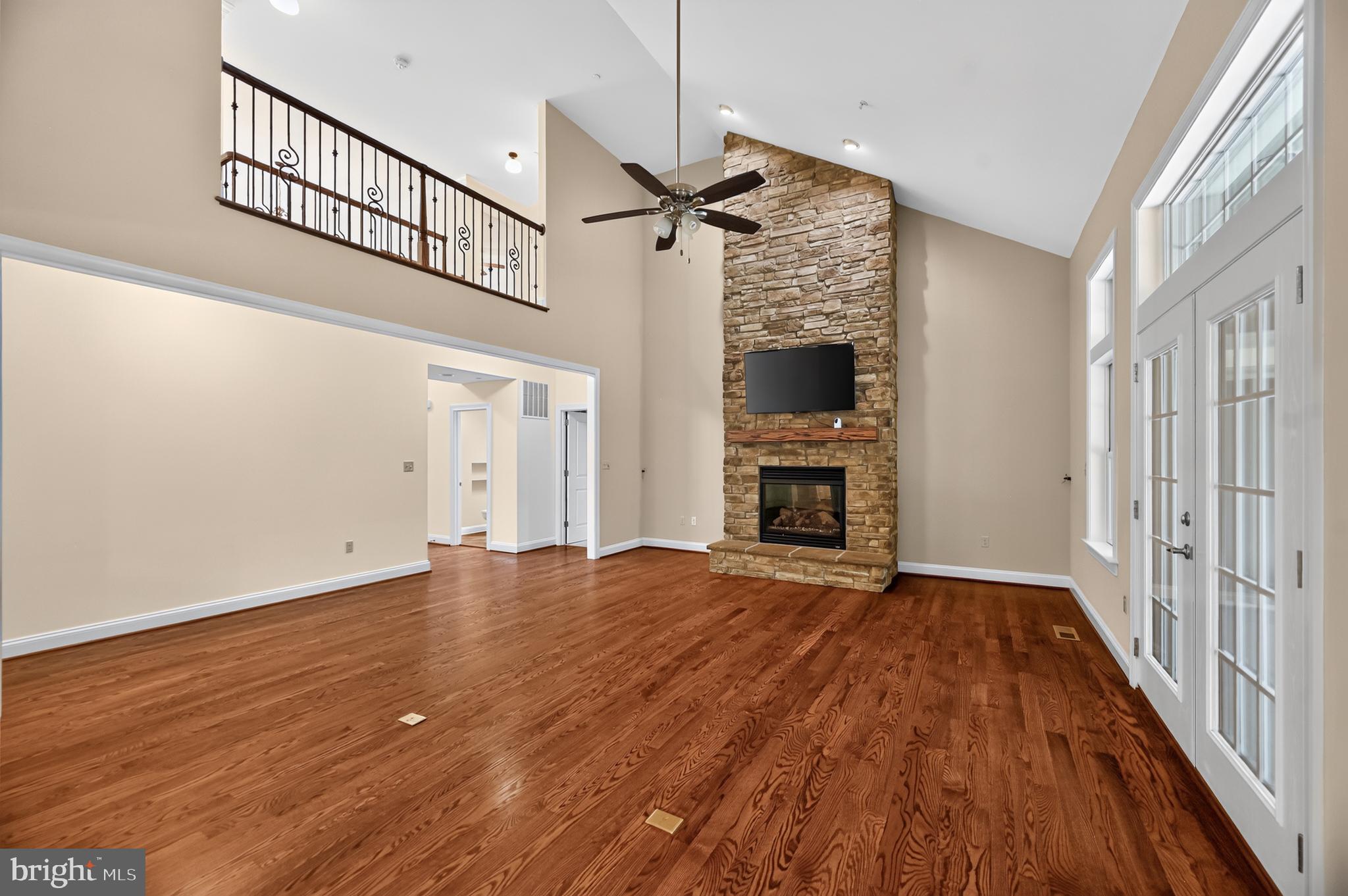 CHESTNUT GROVE FARM - Residential