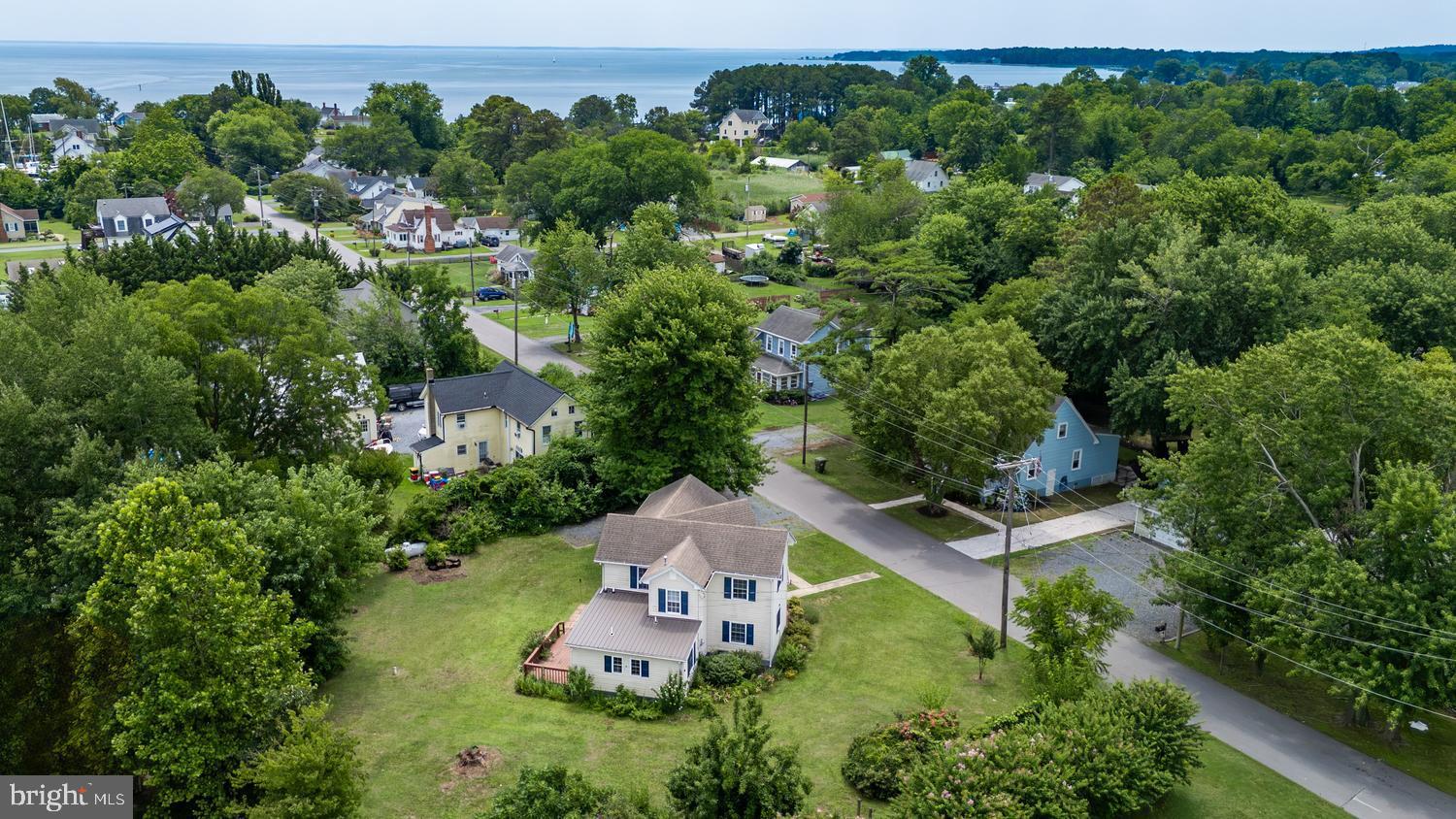 Move-in ready on Tilghman Island — close to marinas, waterfront dining, and the Wylder Hotel. This fully renovated 4BR/2BA home blends Eastern Shore location with completely updated kitchen, baths, flooring, and HVAC. Nothing to do but enjoy the Chesapeake.