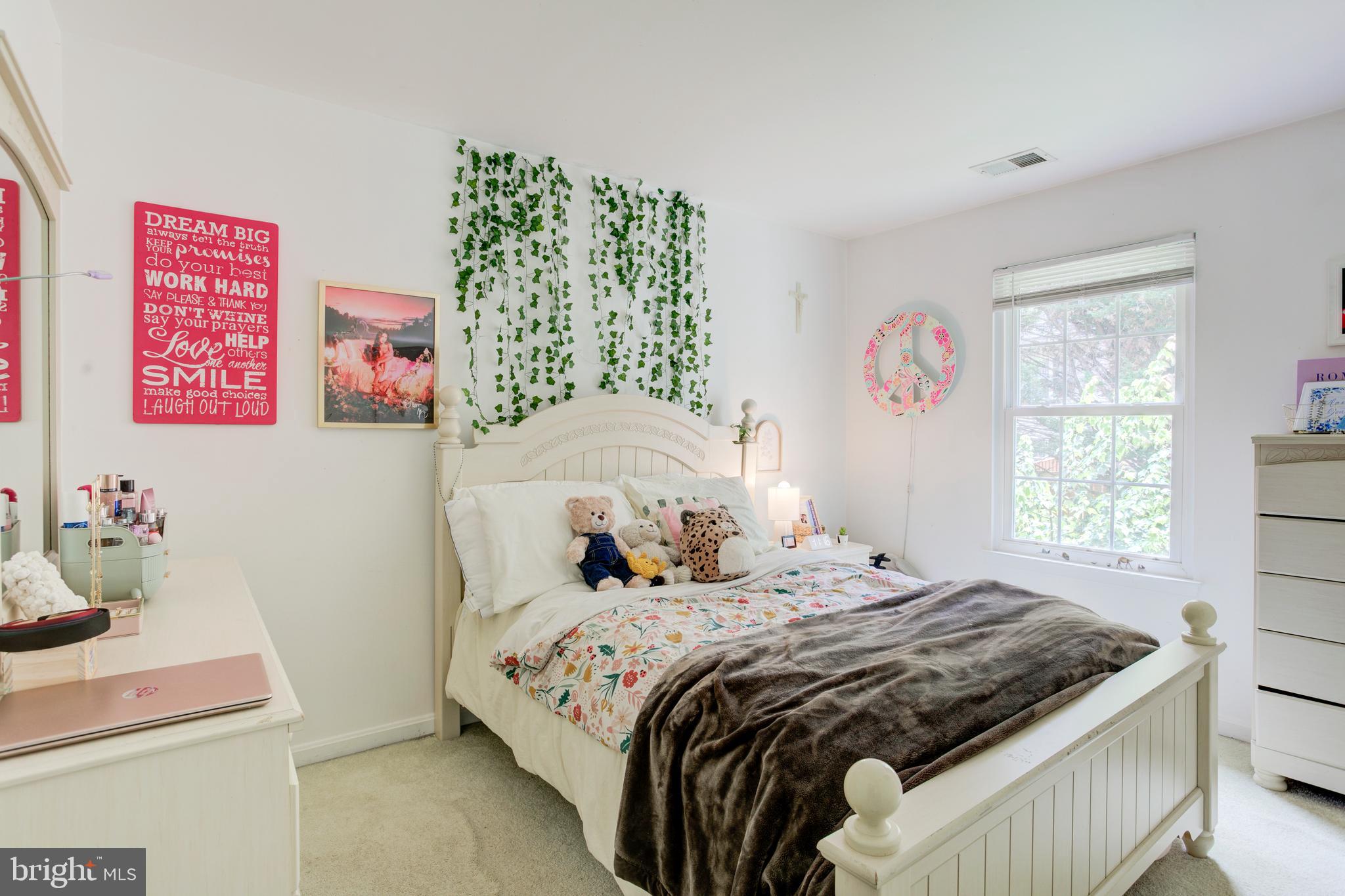 MONTCLAIR - Residential