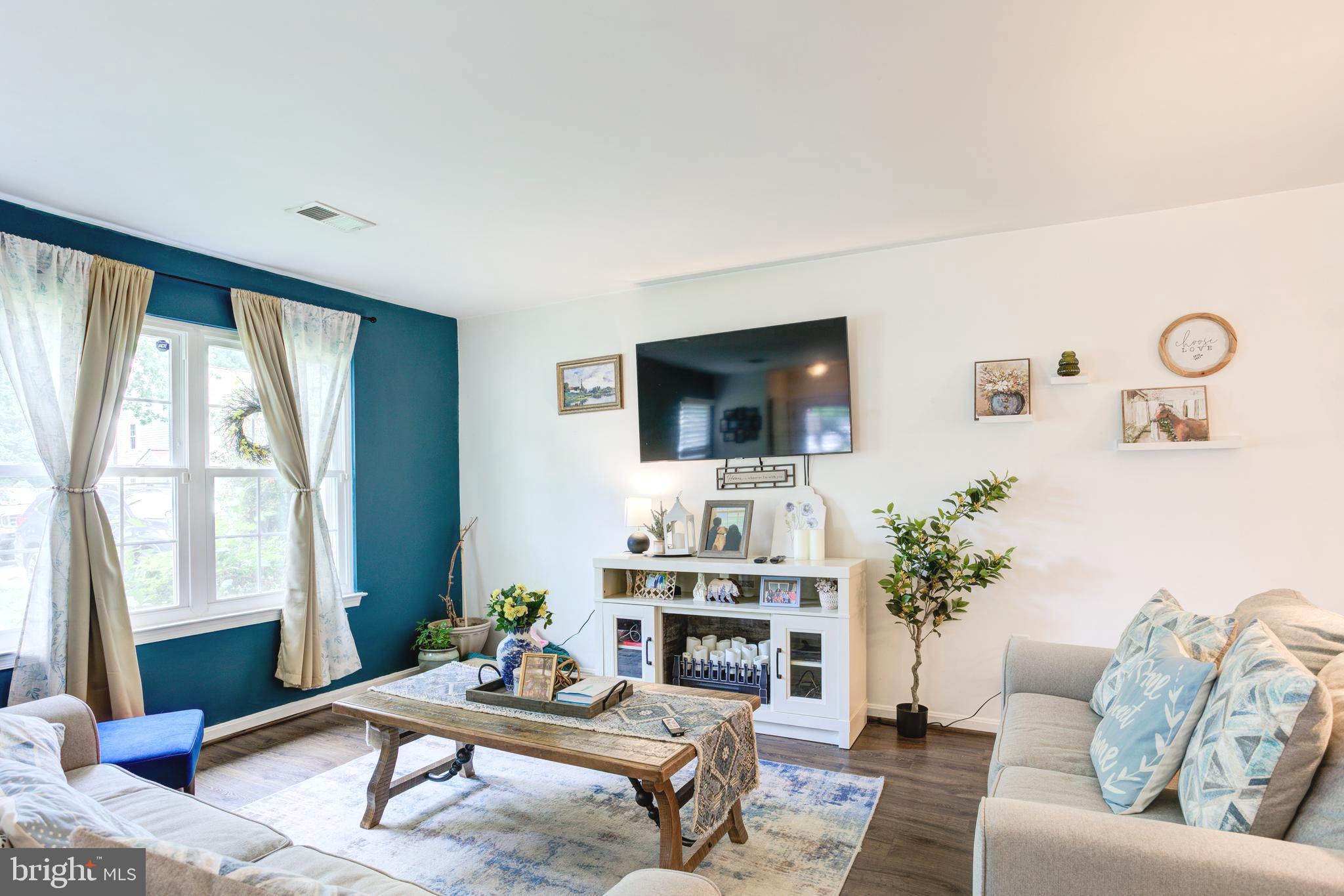 MONTCLAIR - Residential
