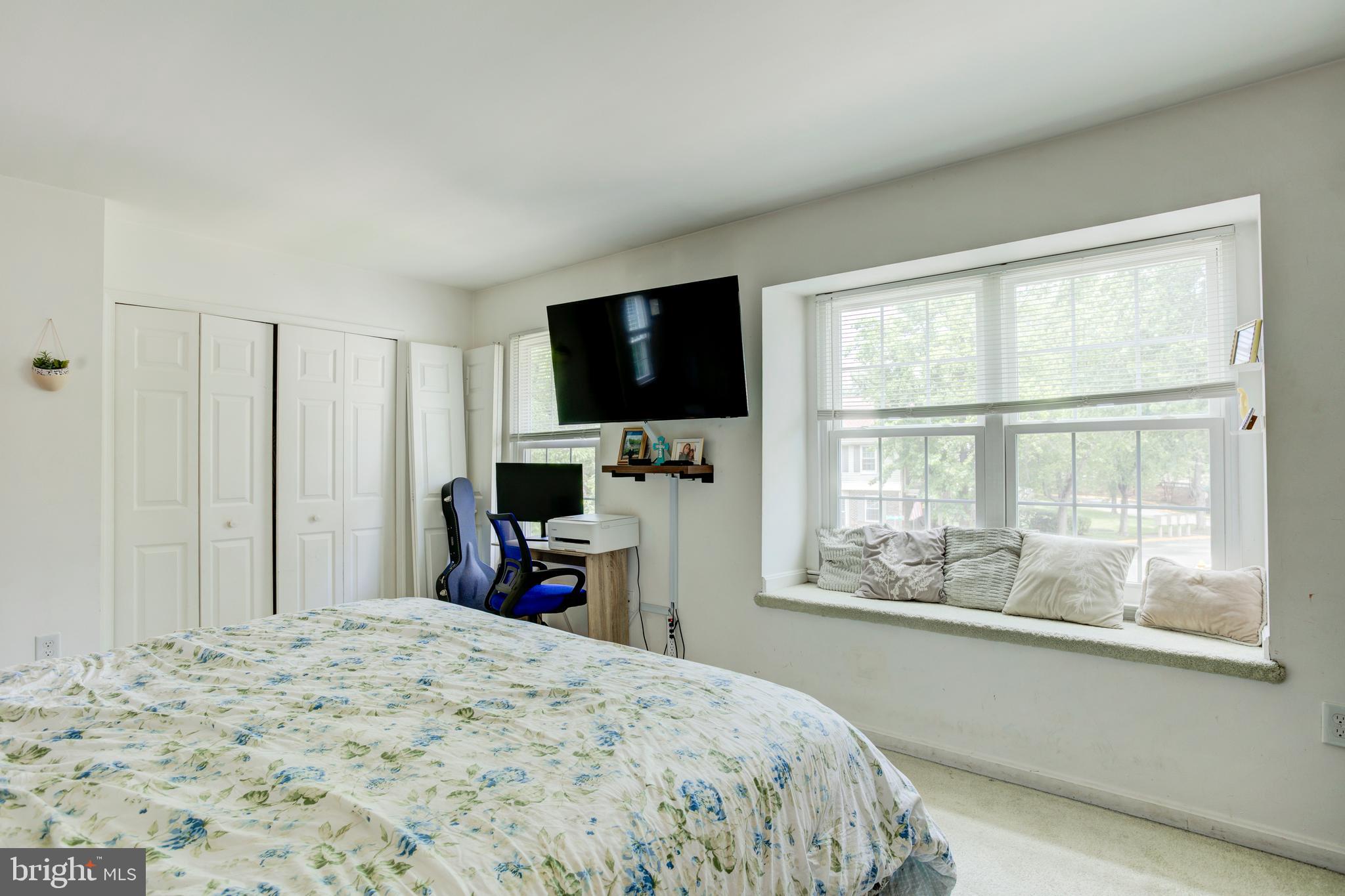MONTCLAIR - Residential