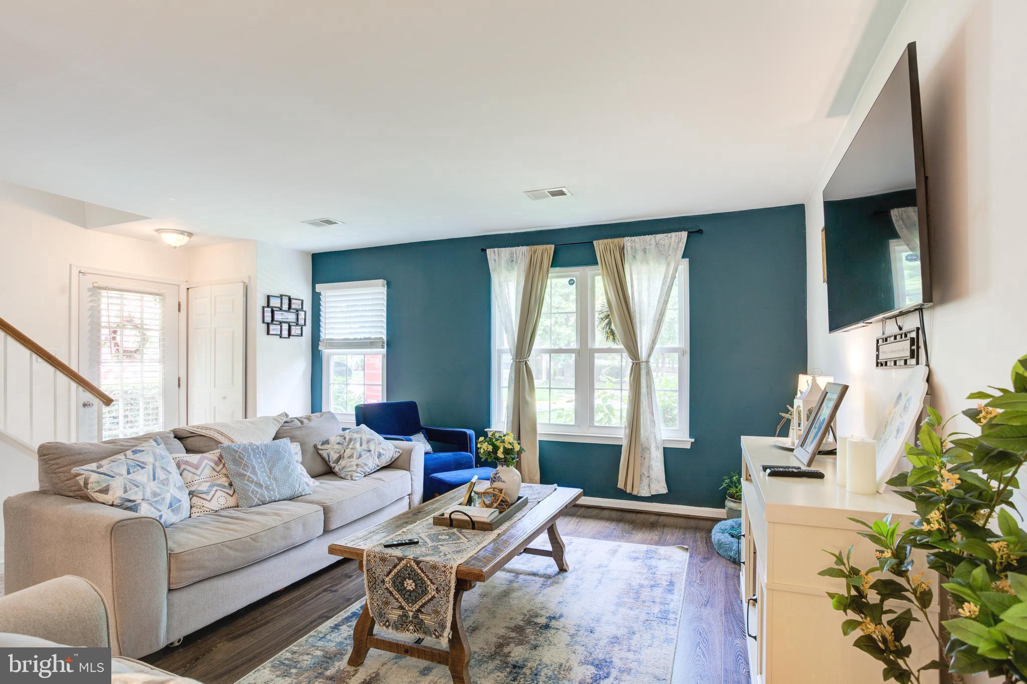 MONTCLAIR - Residential