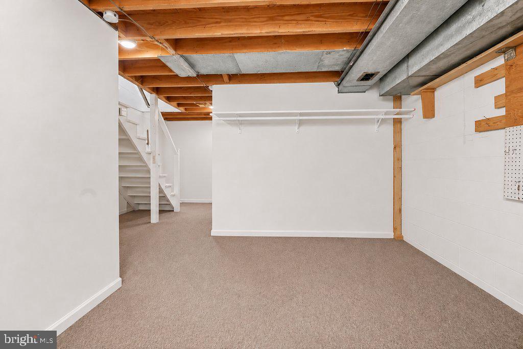 SOUTHFIELD - Residential