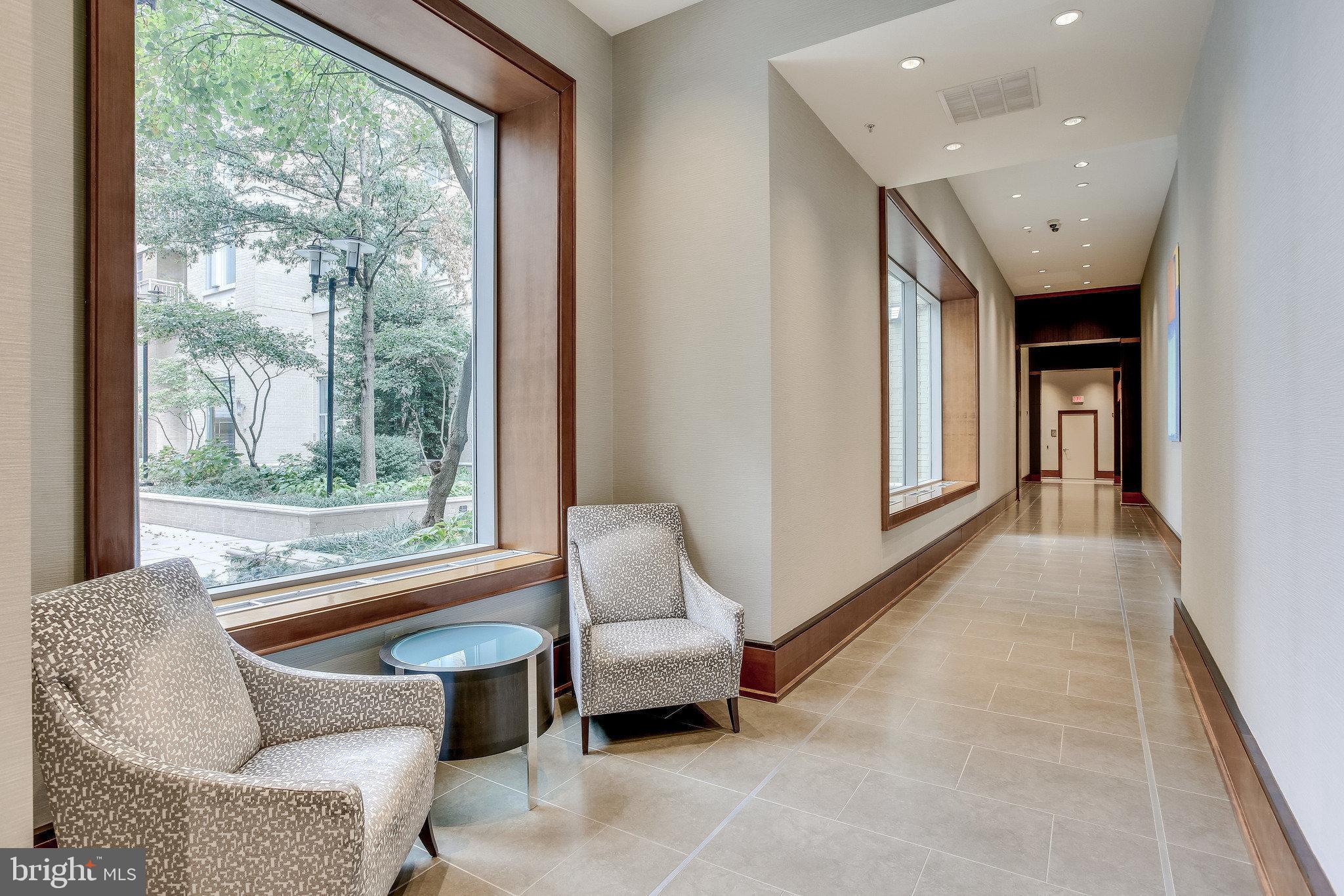 MIDTOWN AT RESTON TOWN CENTER - Residential