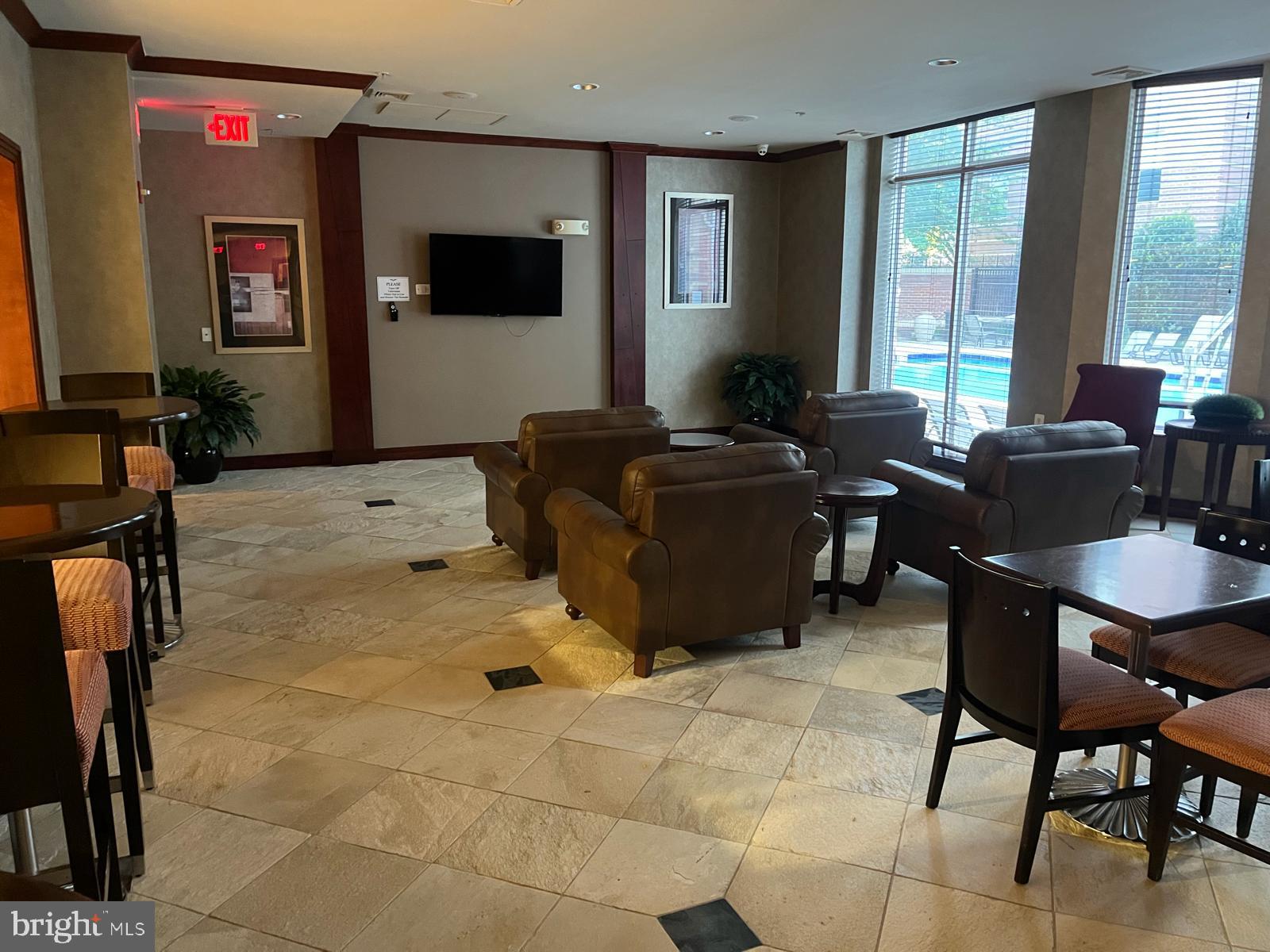 MARQUIS AT VIENNA STATION - Residential