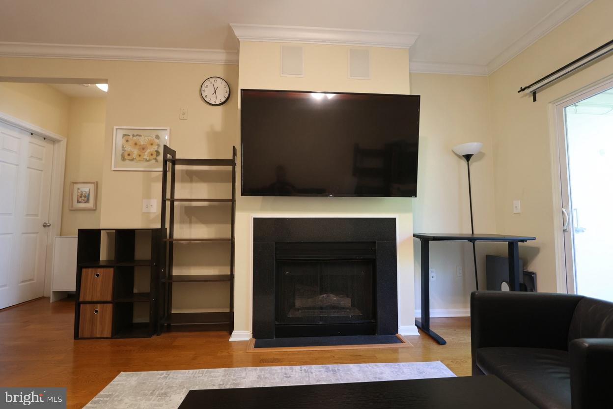 MARQUIS AT VIENNA STATION - Residential