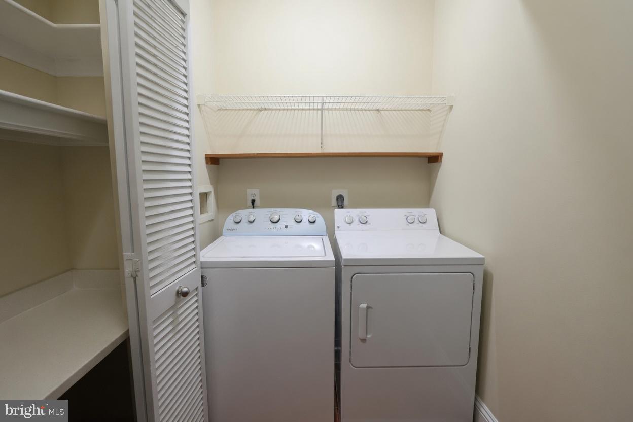 MARQUIS AT VIENNA STATION - Residential