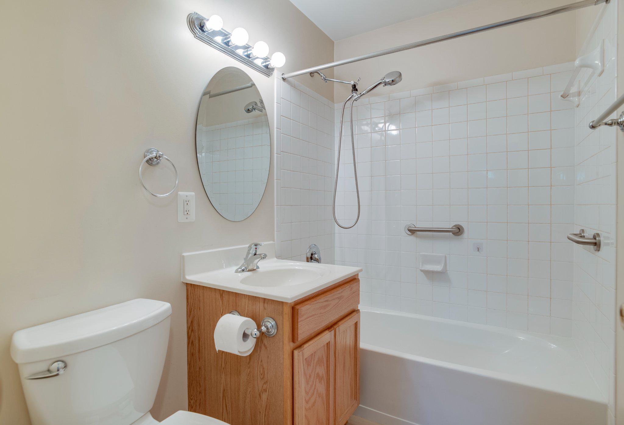 MANASSAS PARK - Residential