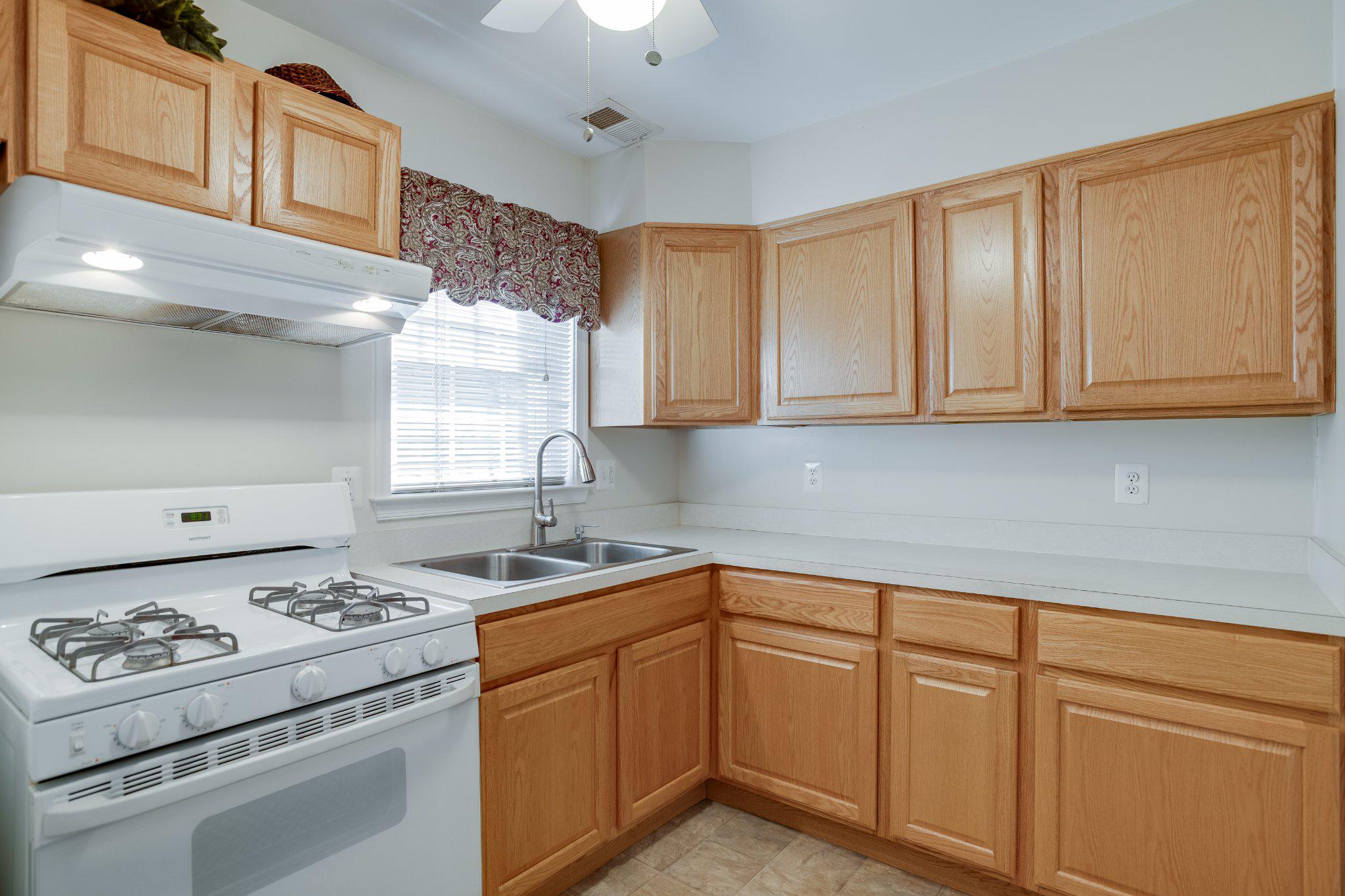 MANASSAS PARK - Residential