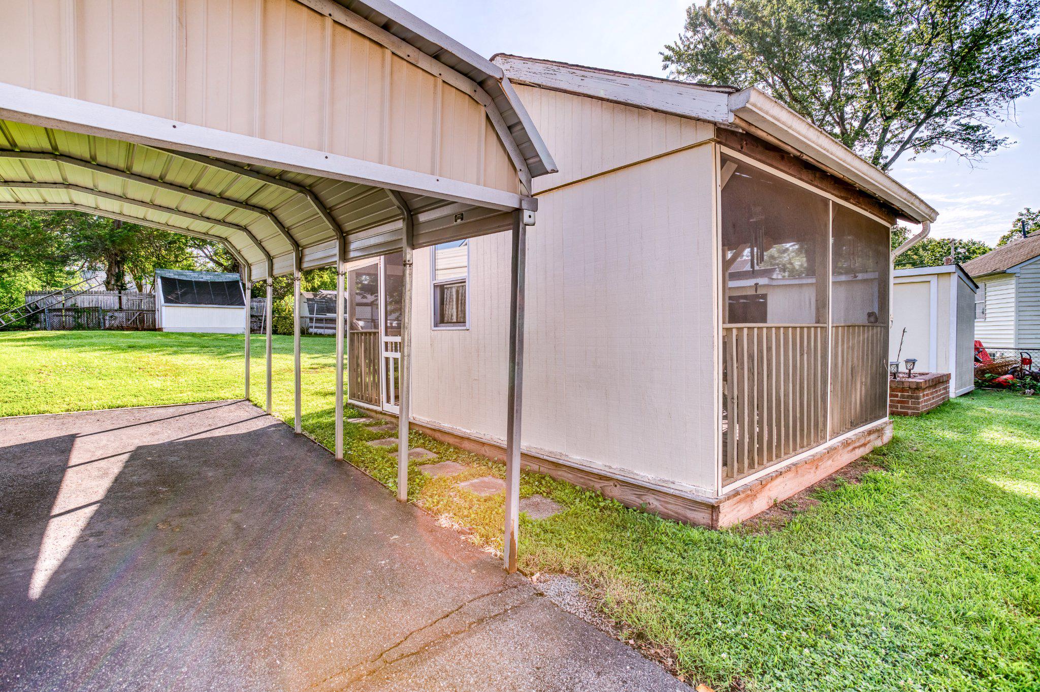 MANASSAS PARK - Residential