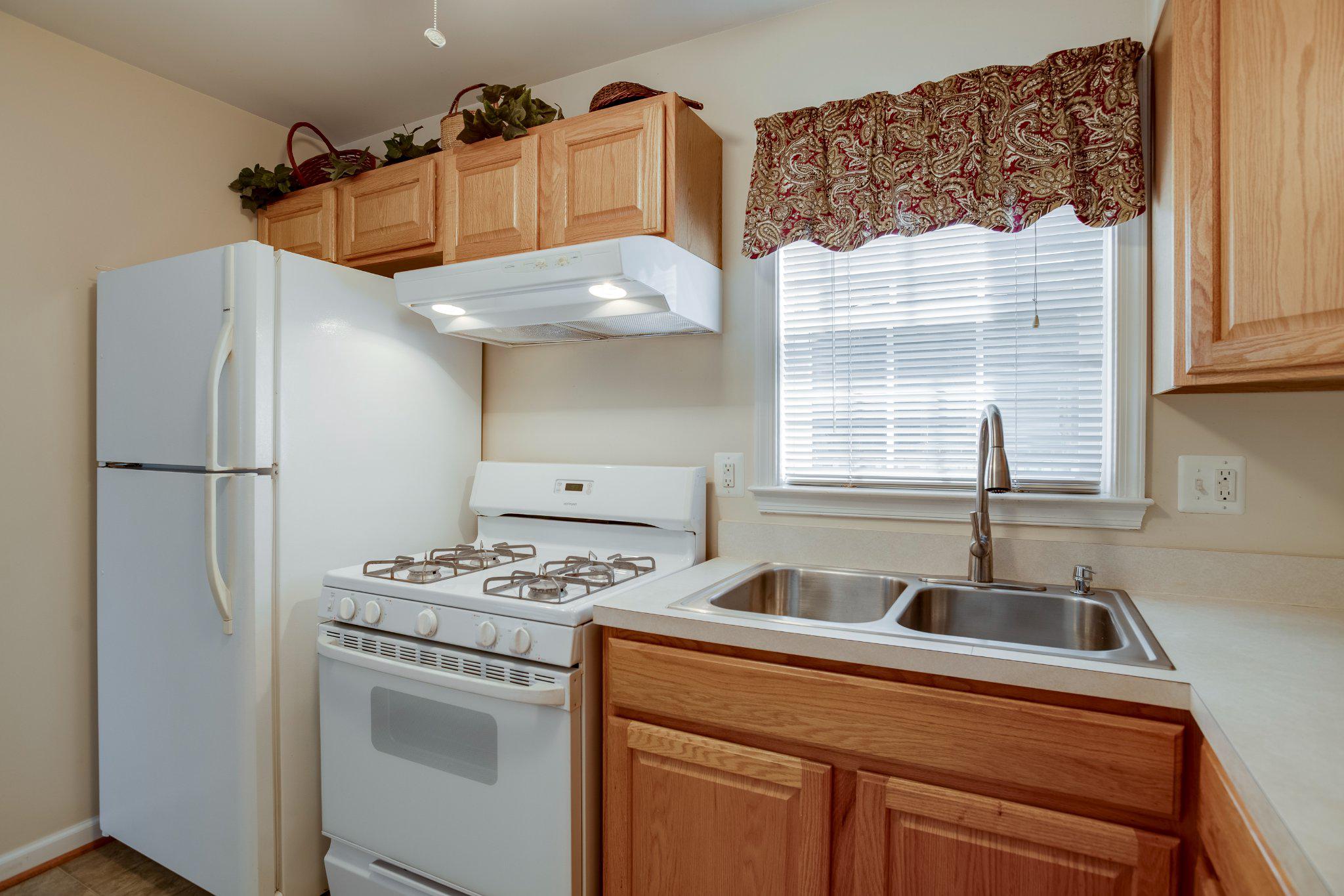 MANASSAS PARK - Residential