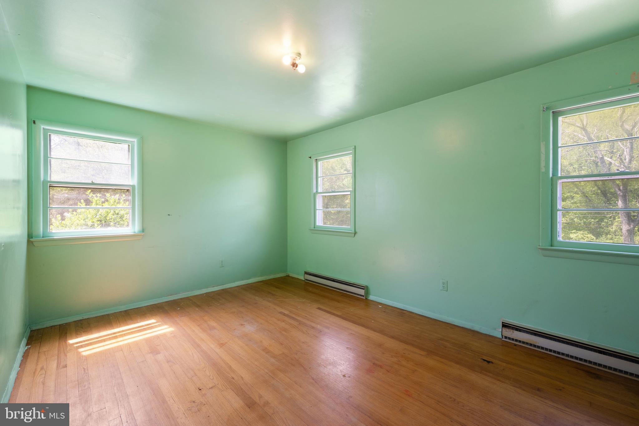 SANDY SPRING - Residential