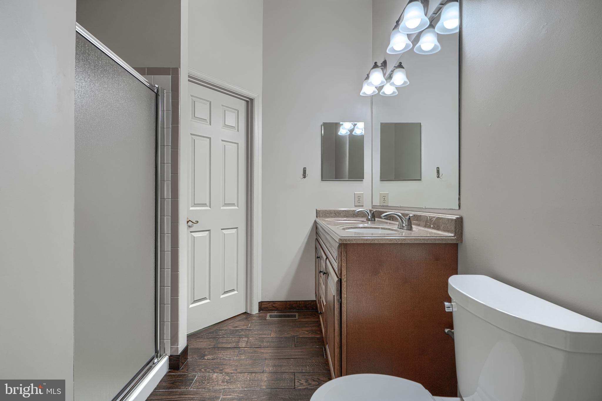 NORTH SHORE - Residential