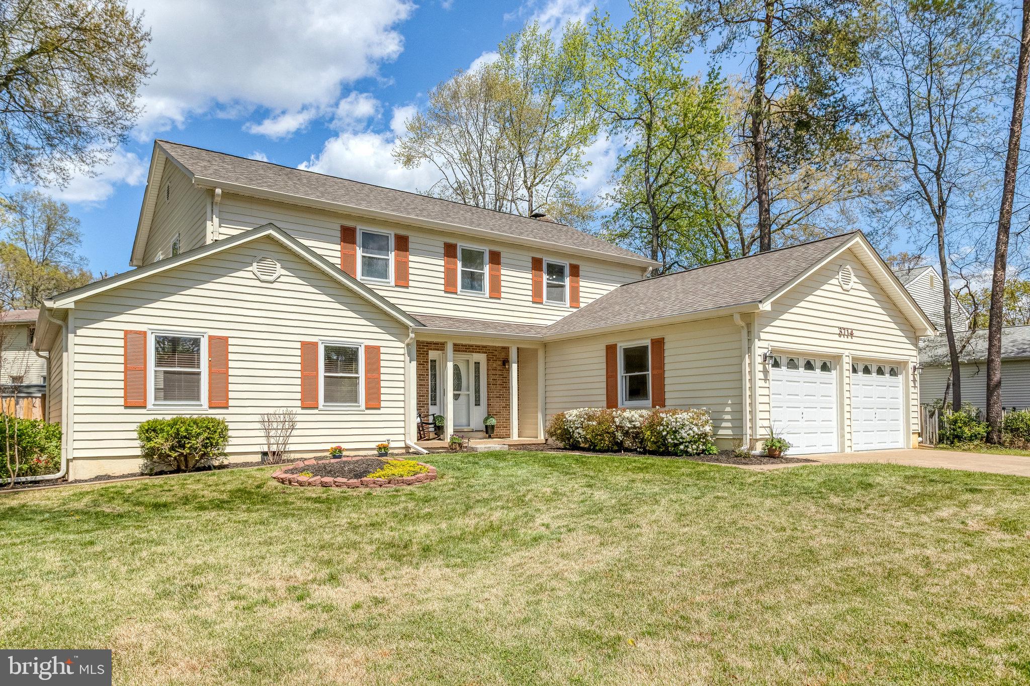MONTCLAIR/COUNTRY CLUB - Residential