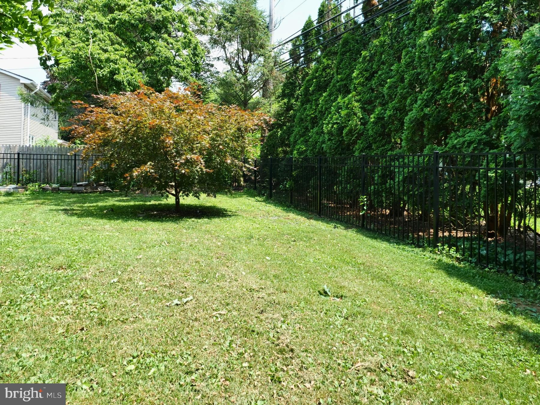 ANCIENT OAK WEST - Residential