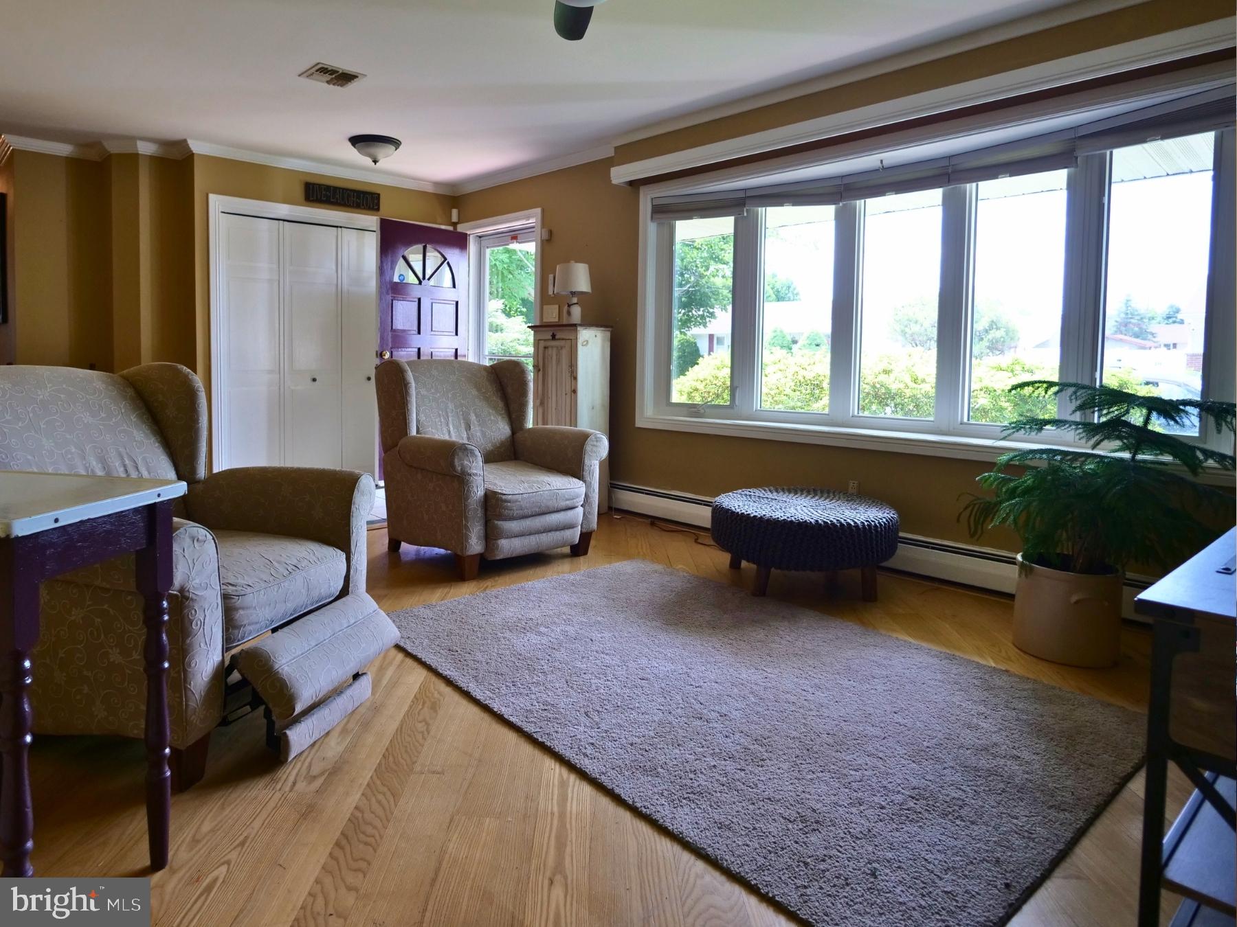 ANCIENT OAK WEST - Residential