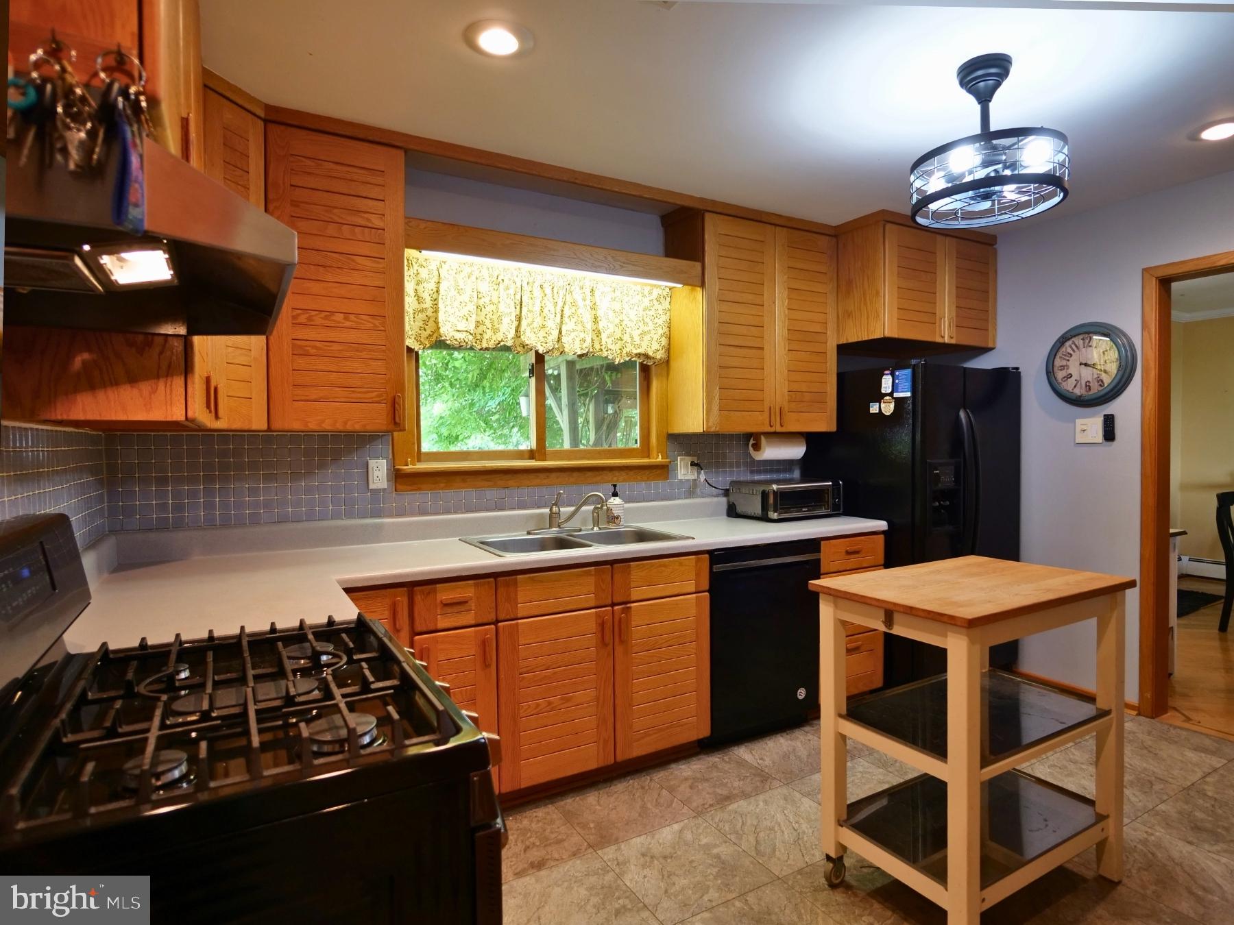 ANCIENT OAK WEST - Residential