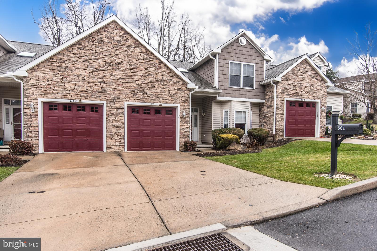 THE VILLAGES AT PINE VALLEY - Residential