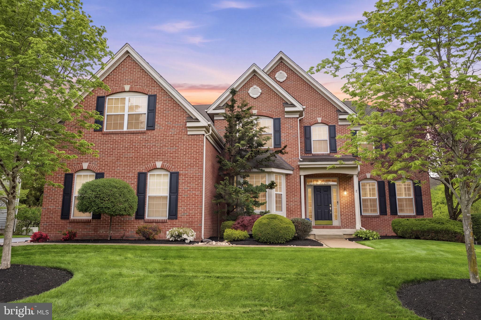 DEVONSHIRE ESTATES - Residential