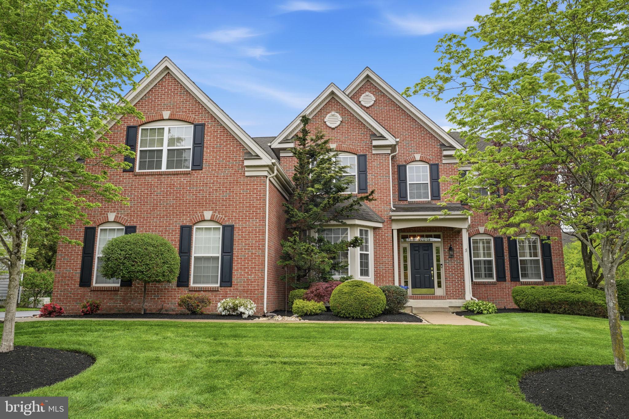 DEVONSHIRE ESTATES - Residential
