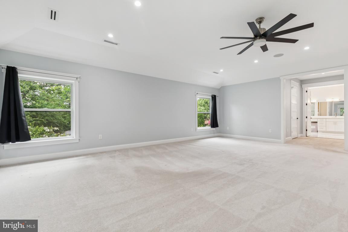 LINCOLNIA PARK - Residential