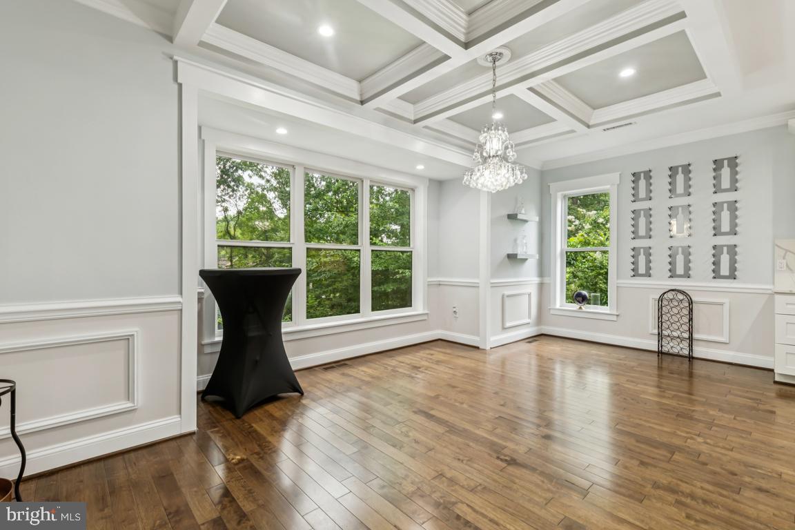 LINCOLNIA PARK - Residential
