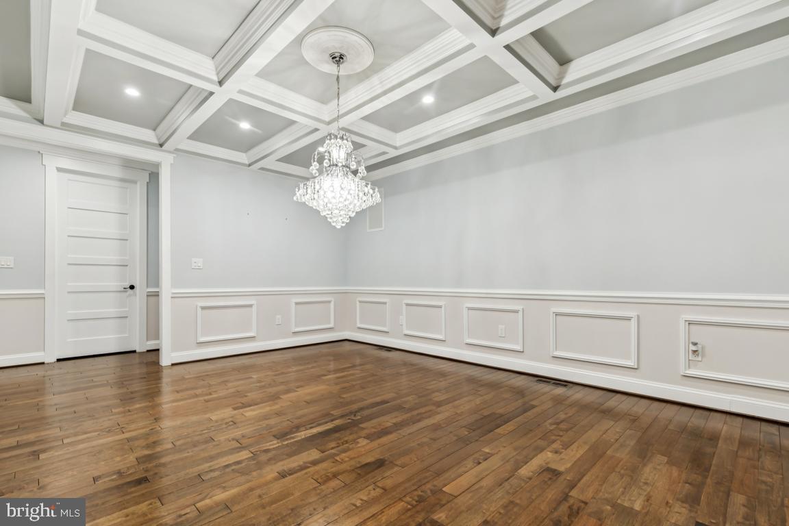 LINCOLNIA PARK - Residential