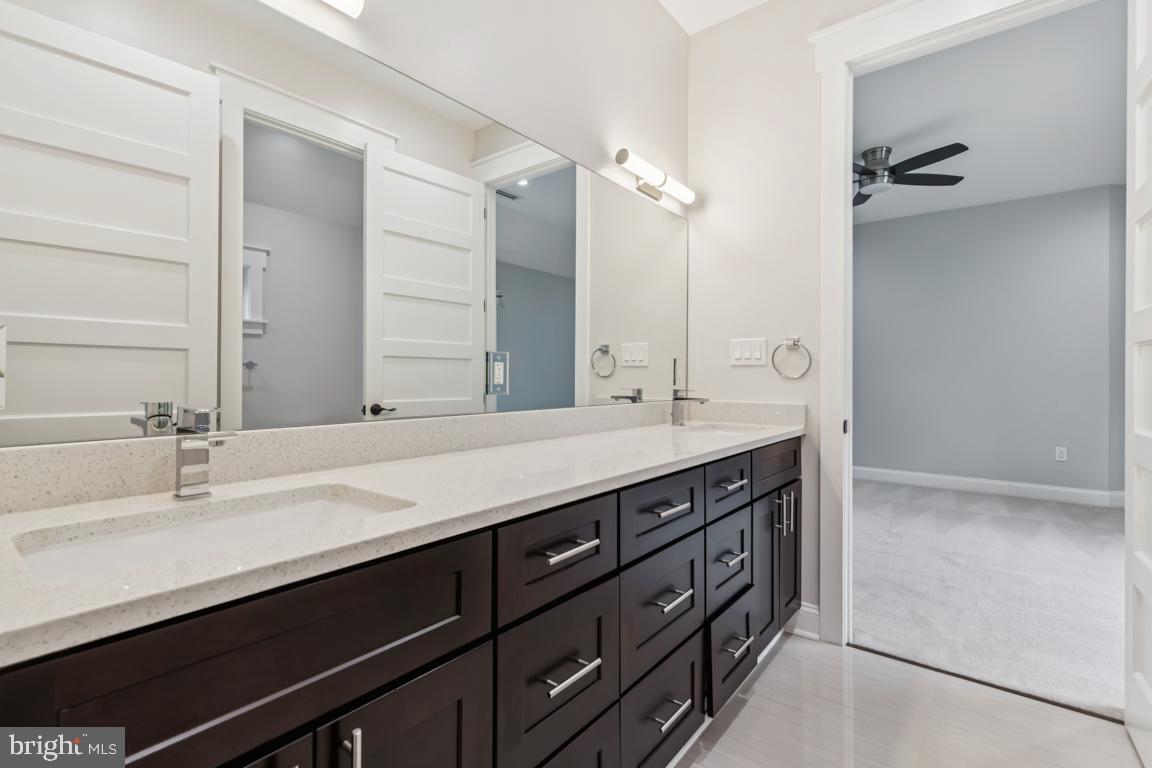 LINCOLNIA PARK - Residential