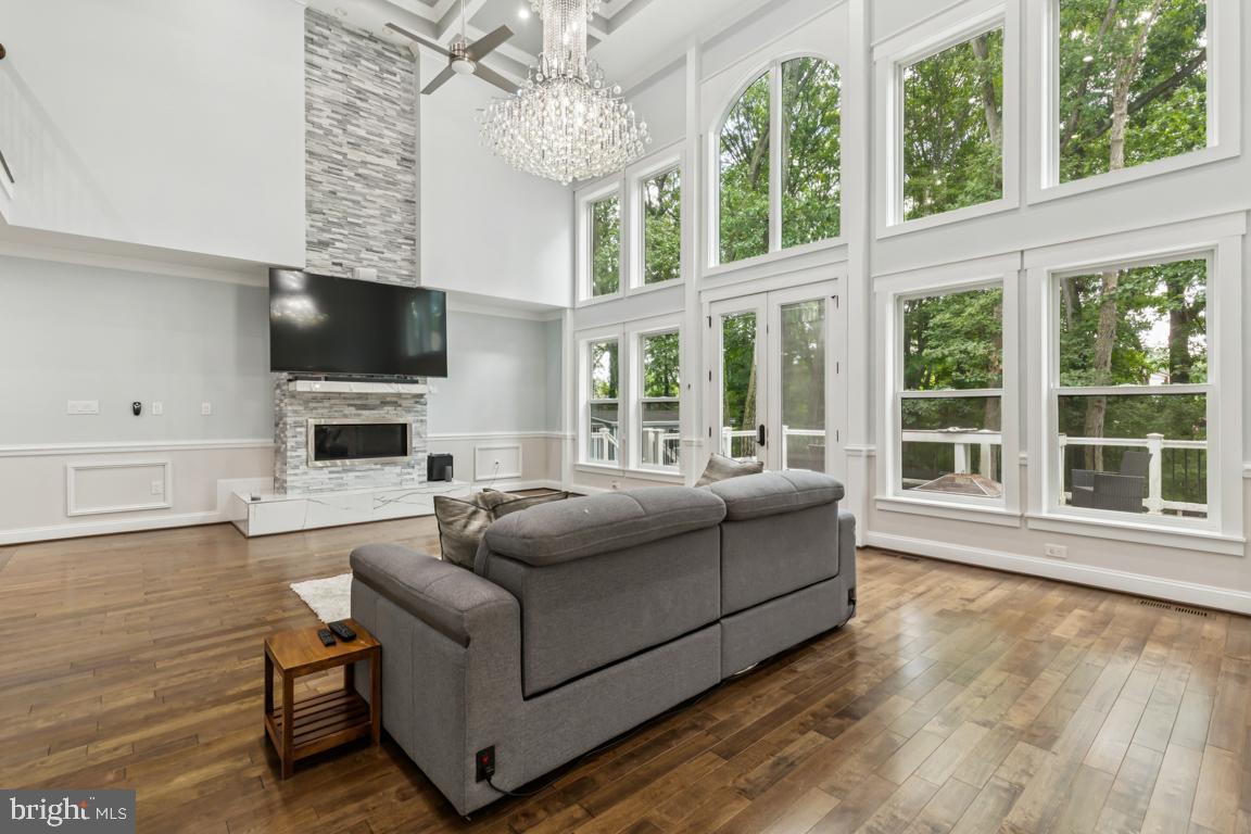 LINCOLNIA PARK - Residential