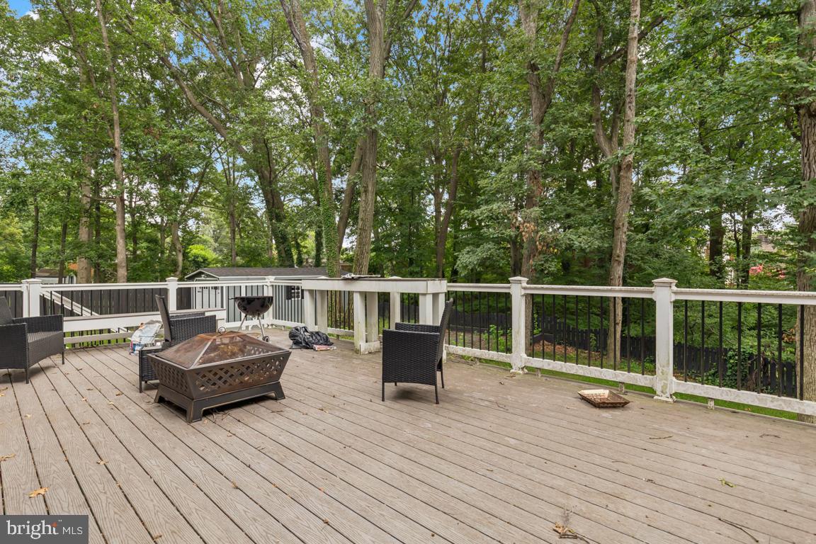 LINCOLNIA PARK - Residential
