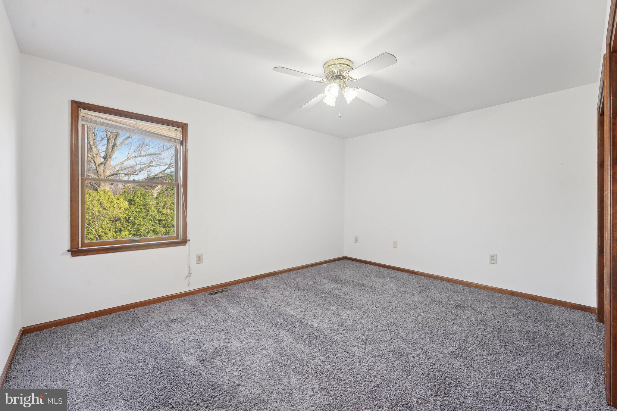 HOLLY HILL - Residential