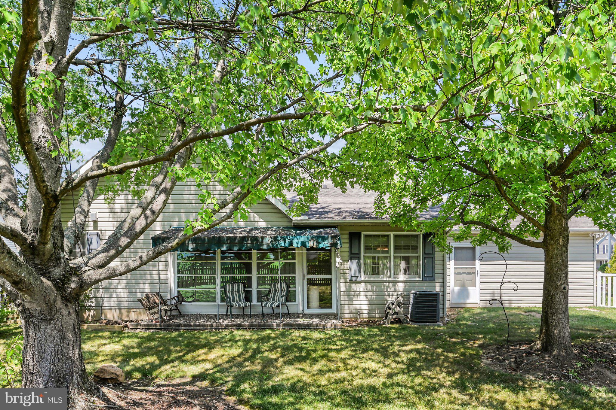 TREE TOPS - Residential