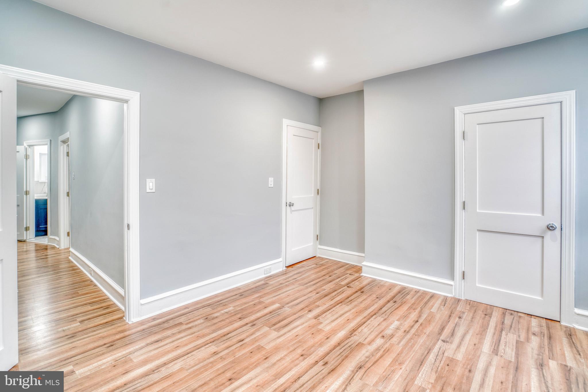 PORT RICHMOND - Residential