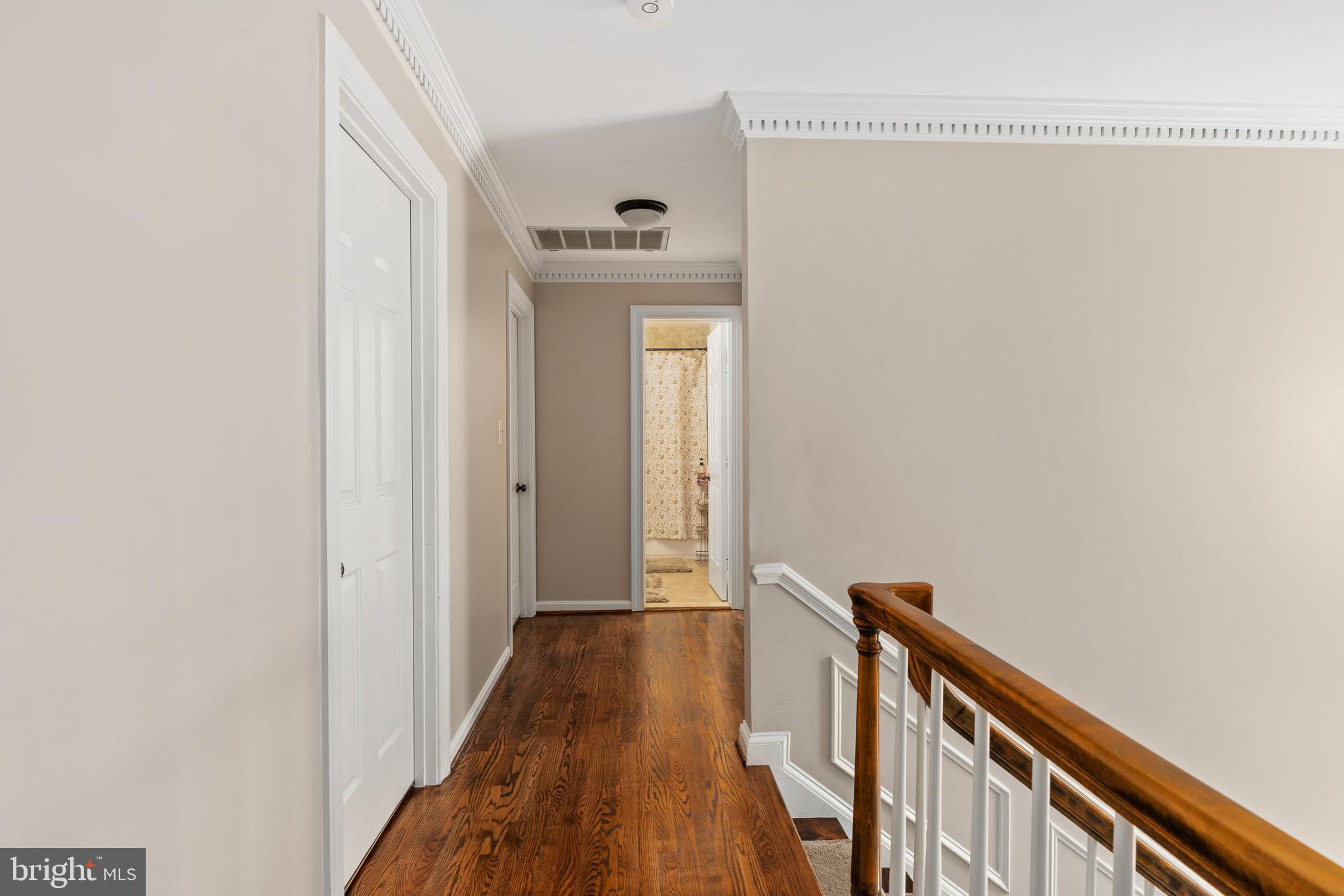 GREENWICH - Residential