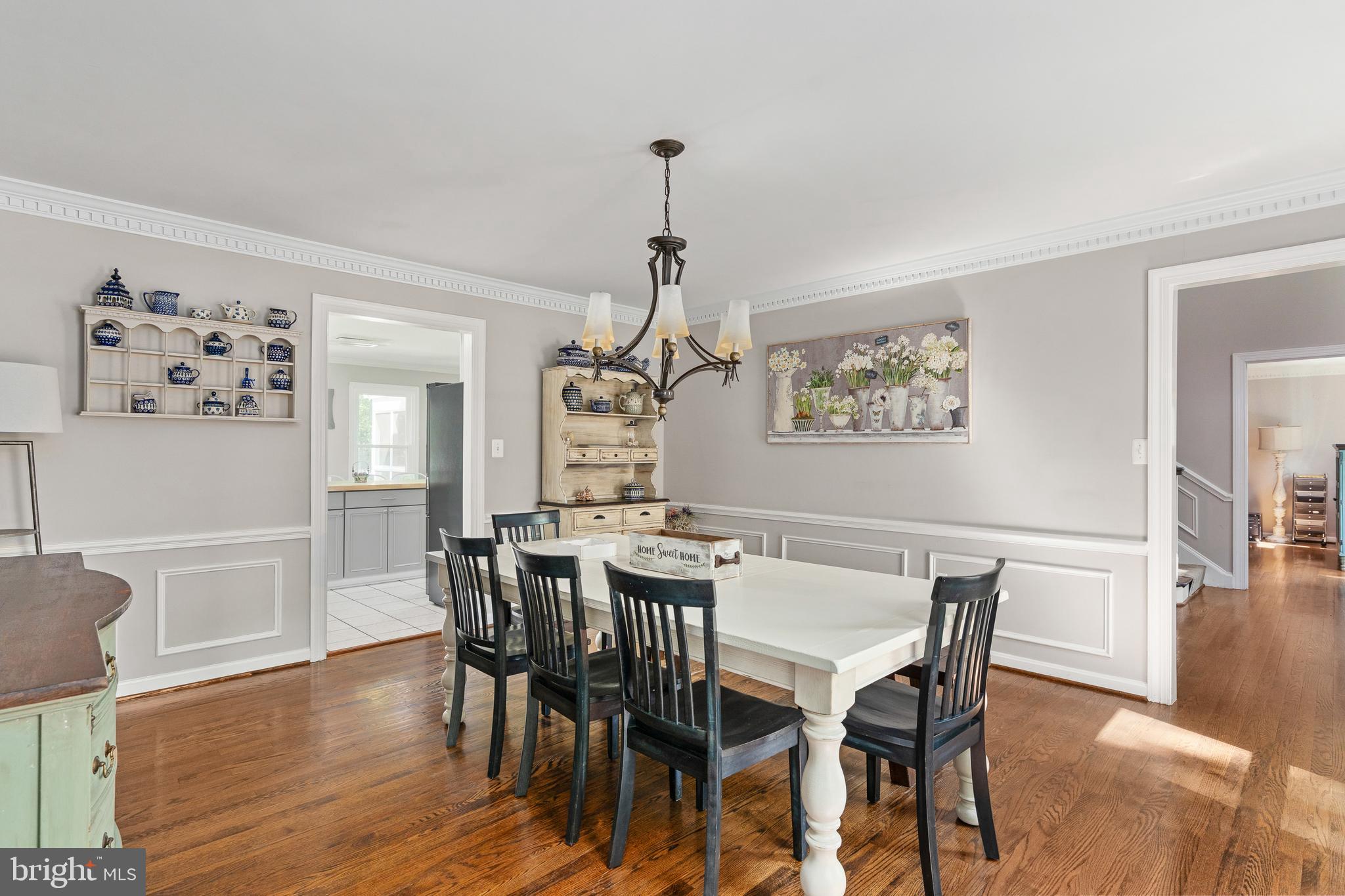 GREENWICH - Residential