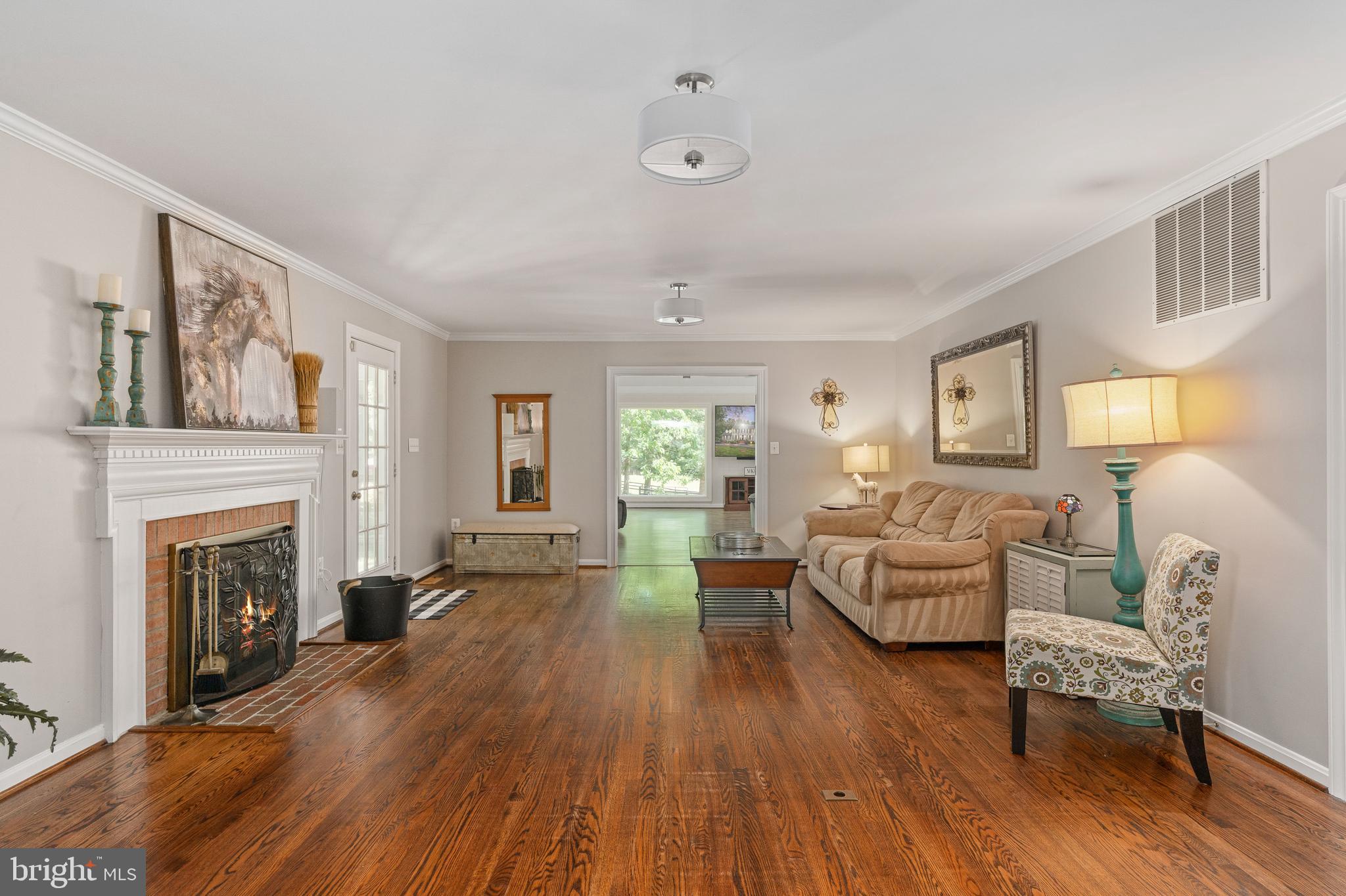 GREENWICH - Residential