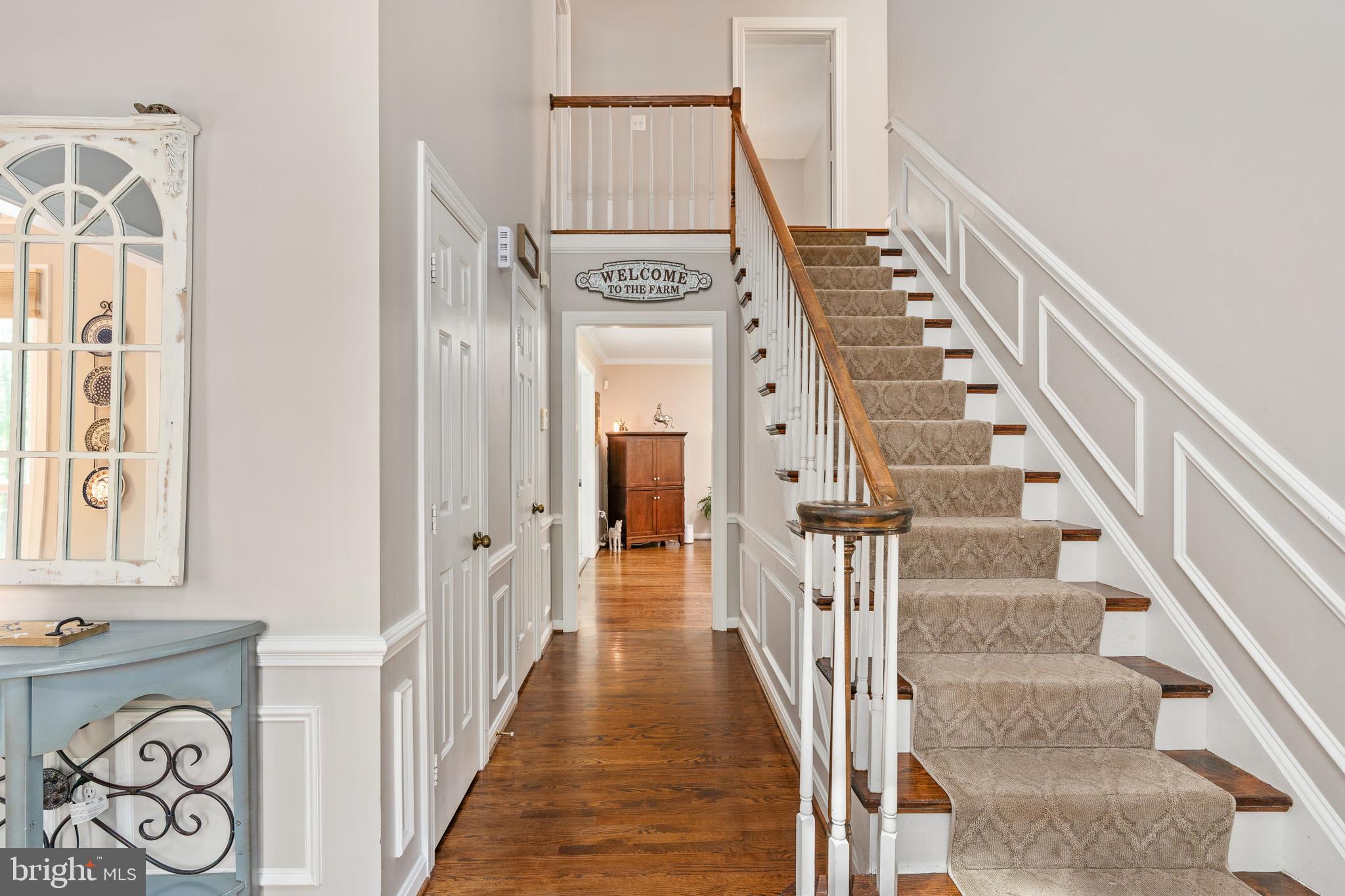 GREENWICH - Residential