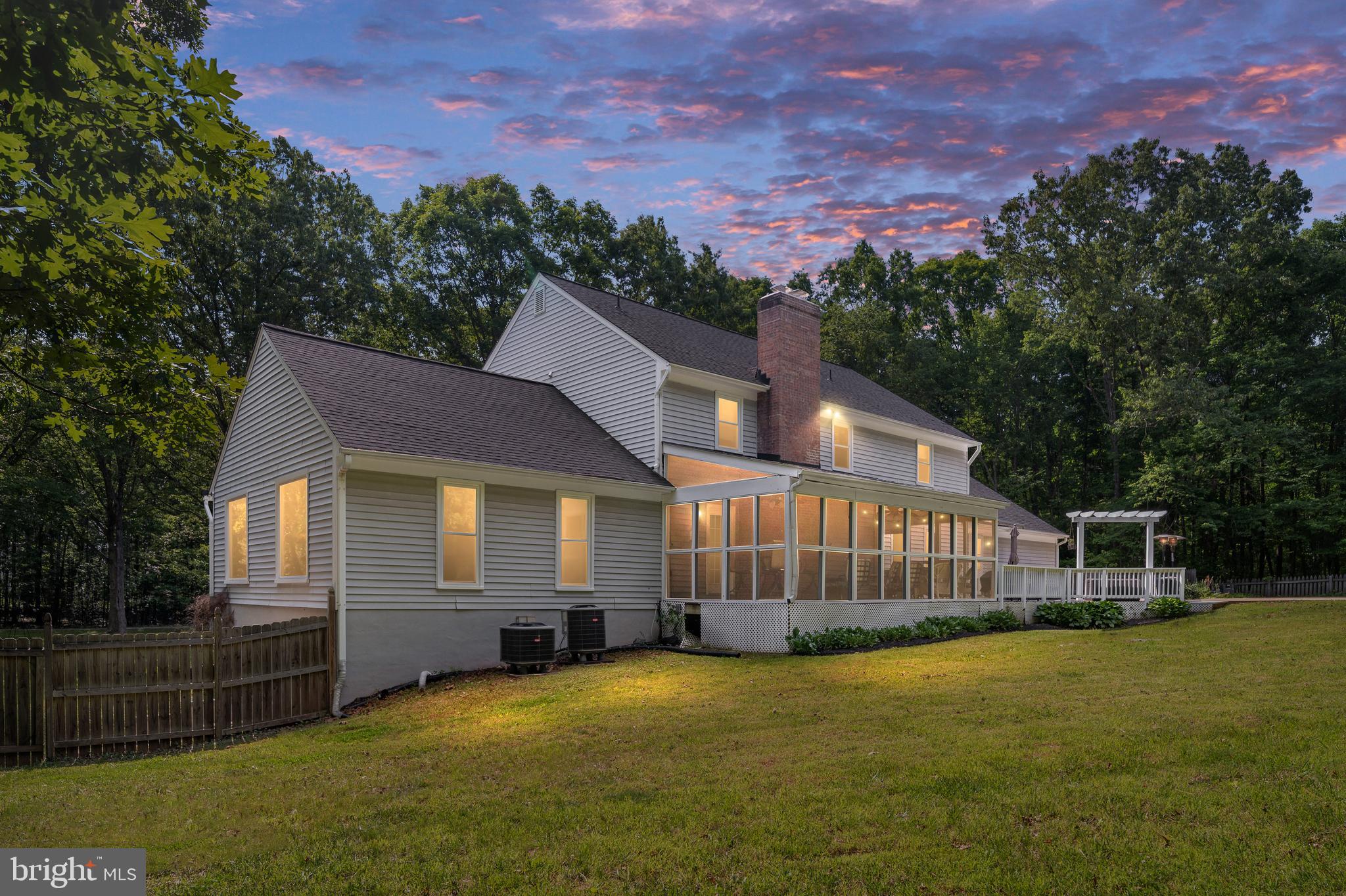 GREENWICH - Residential