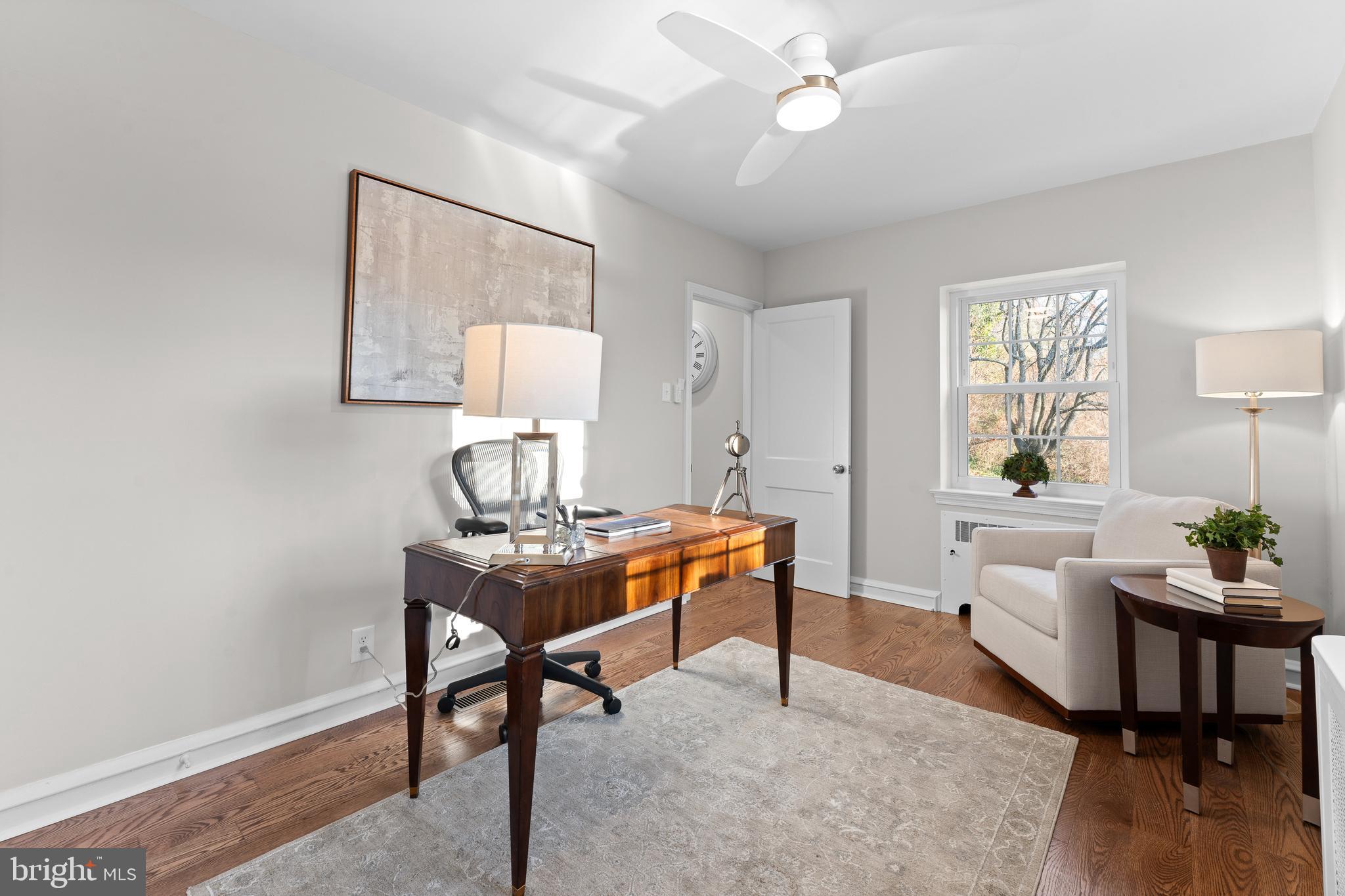 WALLINGFORD HILLS - Residential