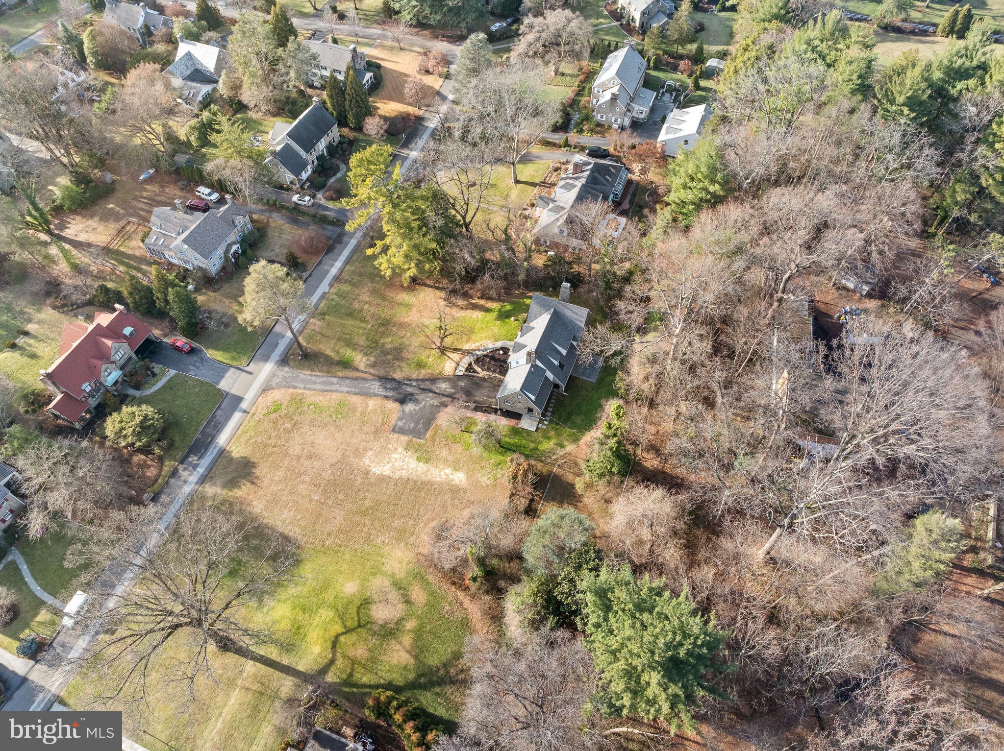 WALLINGFORD HILLS - Residential
