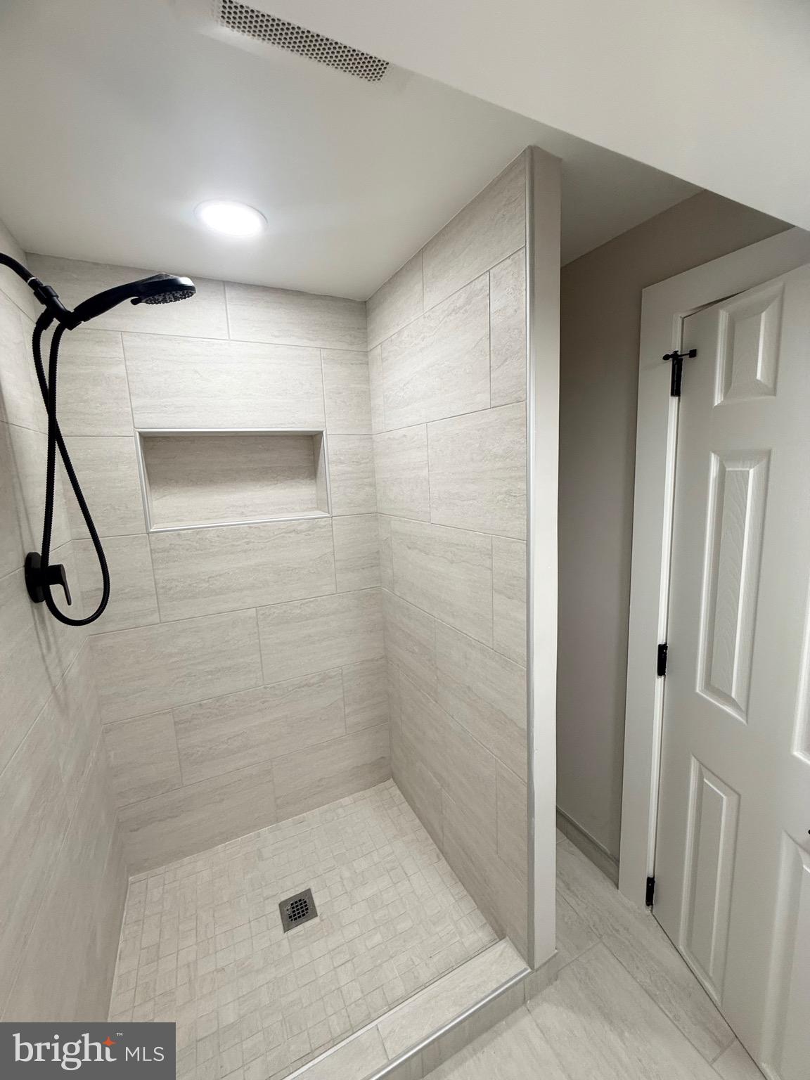NORTH LINTHICUM - Residential
